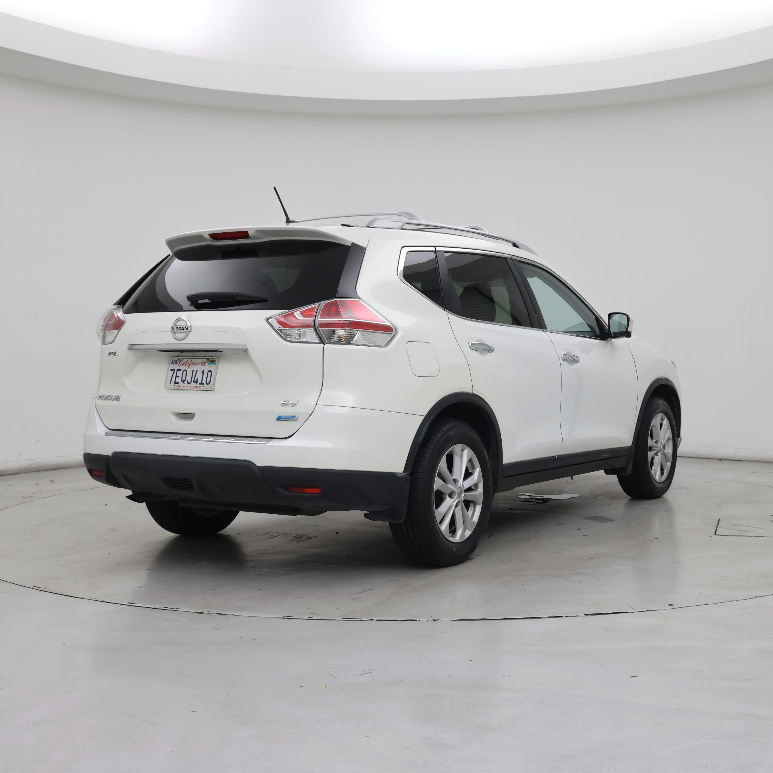 Thumbnail: 2014 Nissan Rogue - 8