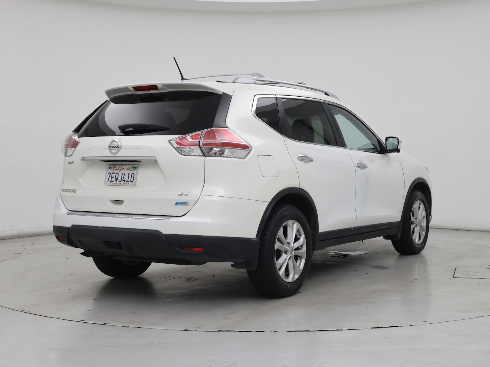 2014 Nissan Rogue SV - Photo 9