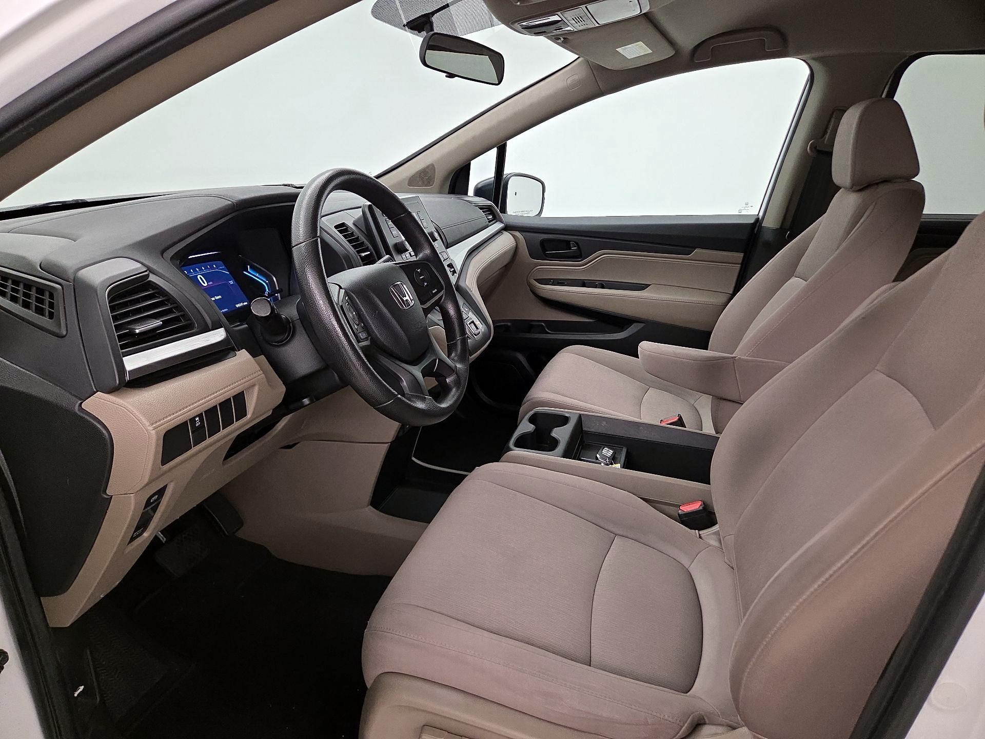 Thumbnail: 2020 Honda Odyssey - 11