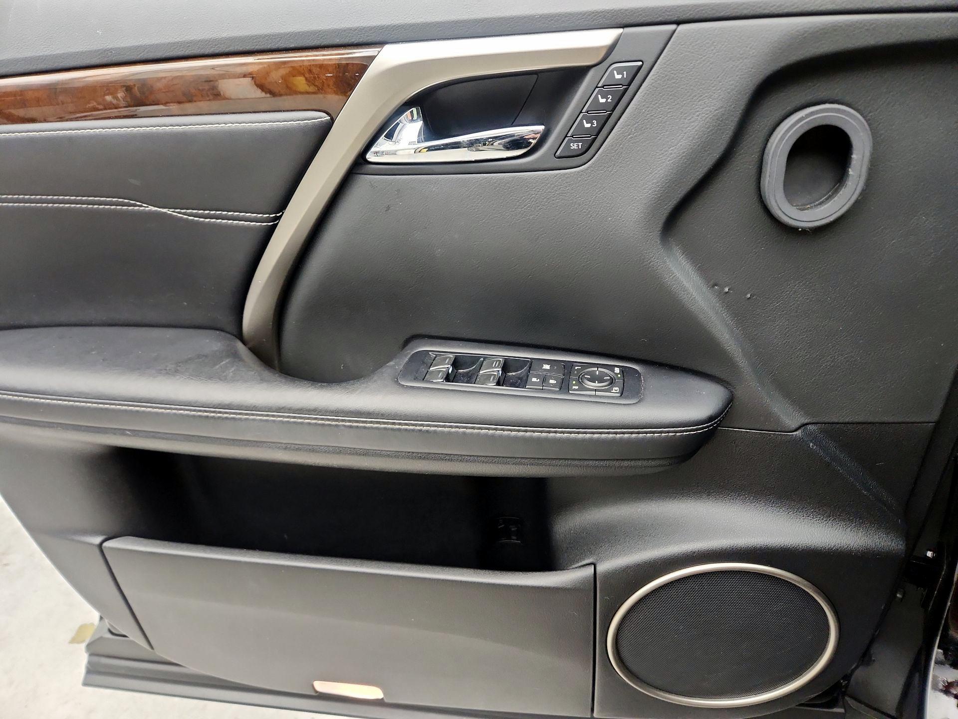 Thumbnail: 2017 Lexus RX - 12