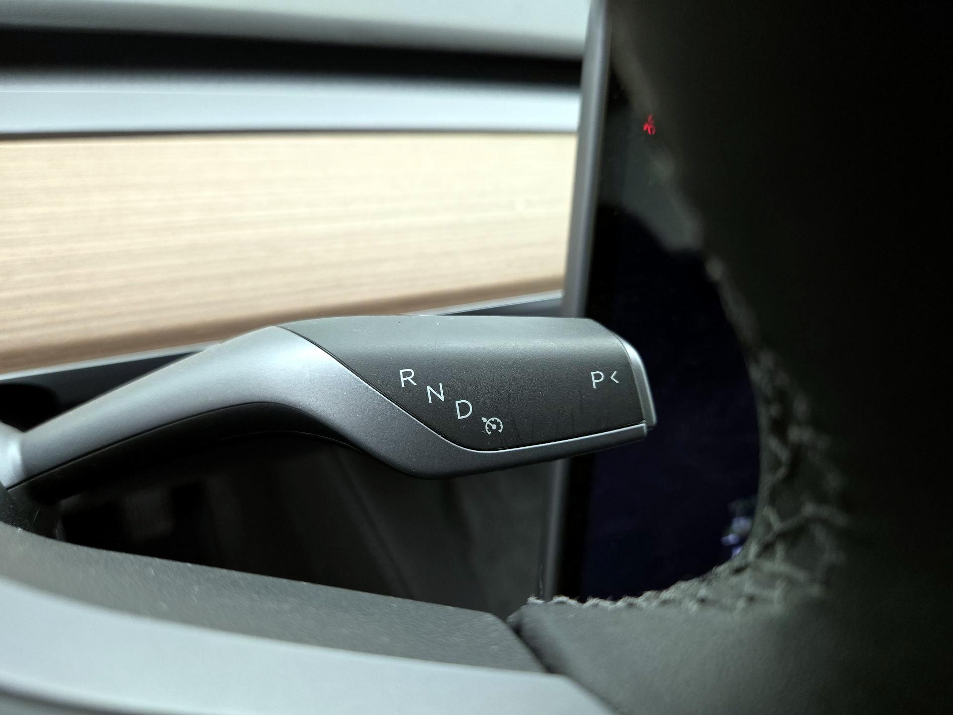 Thumbnail: 2023 Tesla Model 3 - 17