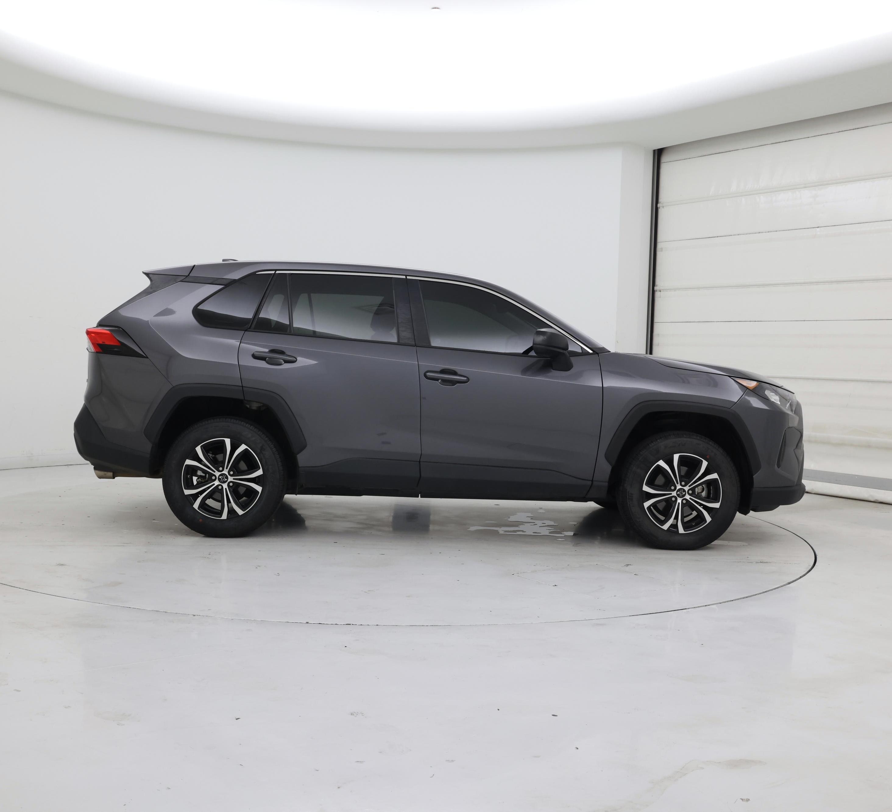 Thumbnail: 2022 Toyota RAV4 - 7