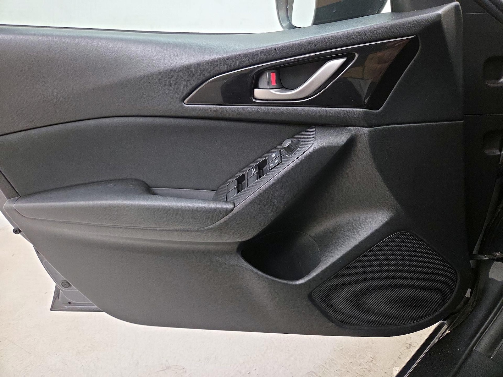 2015 Mazda MAZDA3 i Sport - Photo 13