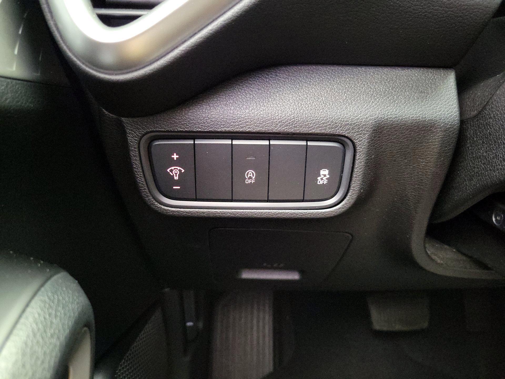 Thumbnail: 2021 Kia Soul - 13