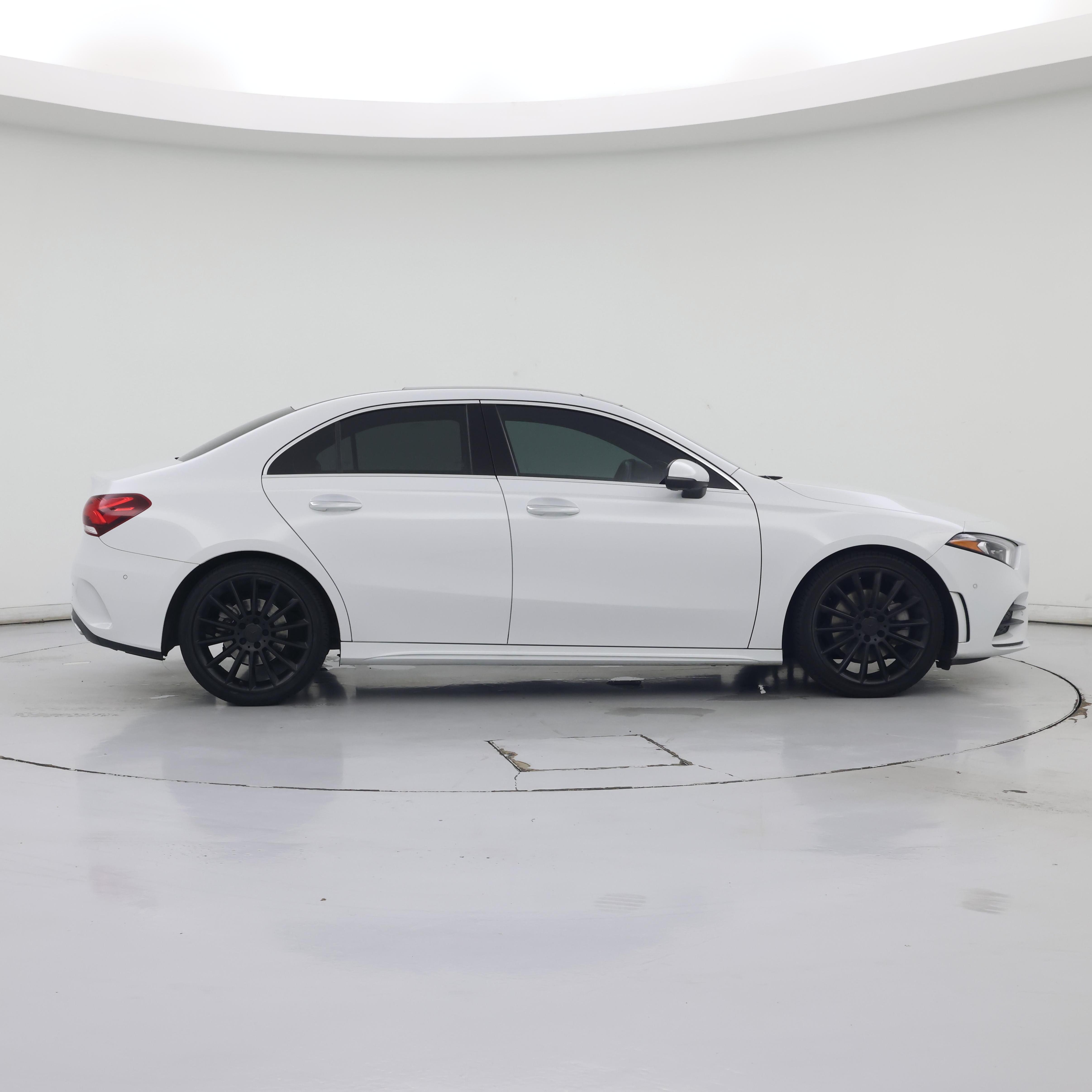 Thumbnail: 2021 Mercedes-Benz A-Class - 7