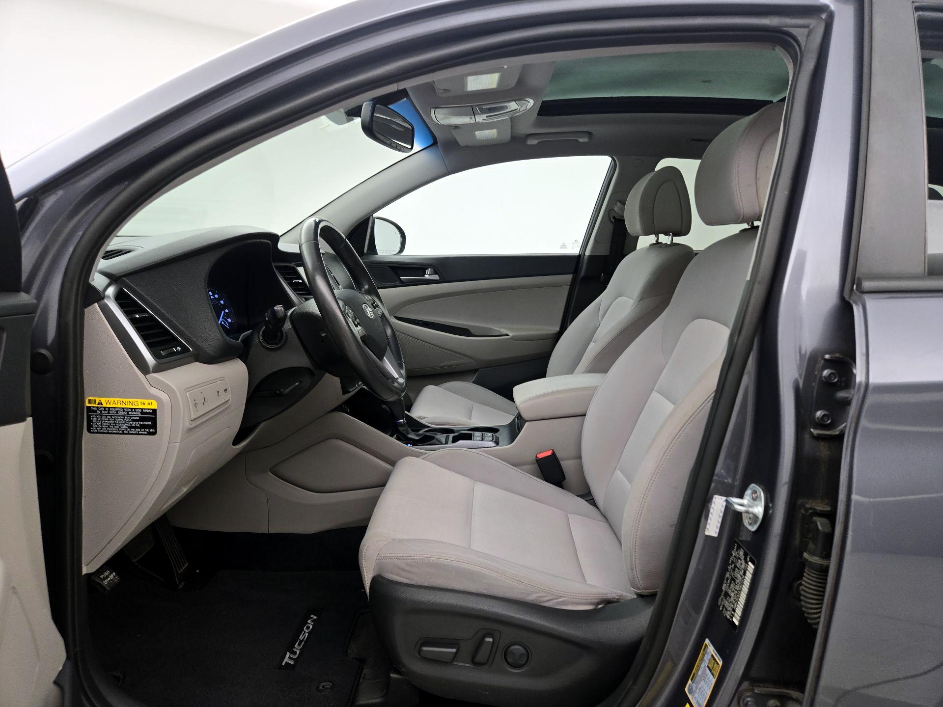 Thumbnail: 2018 Hyundai Tucson - 11