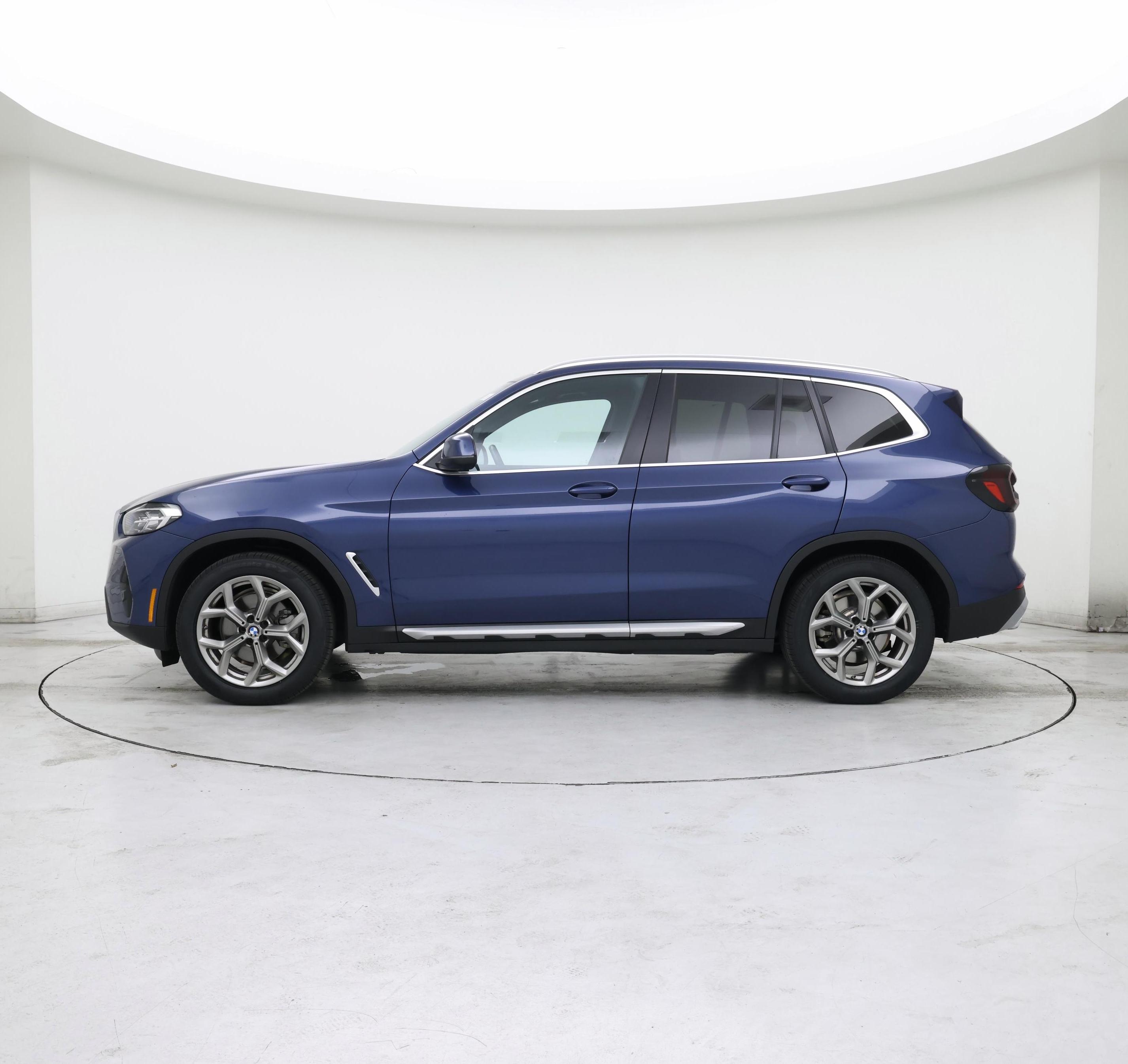 Thumbnail: 2022 BMW X3 - 3