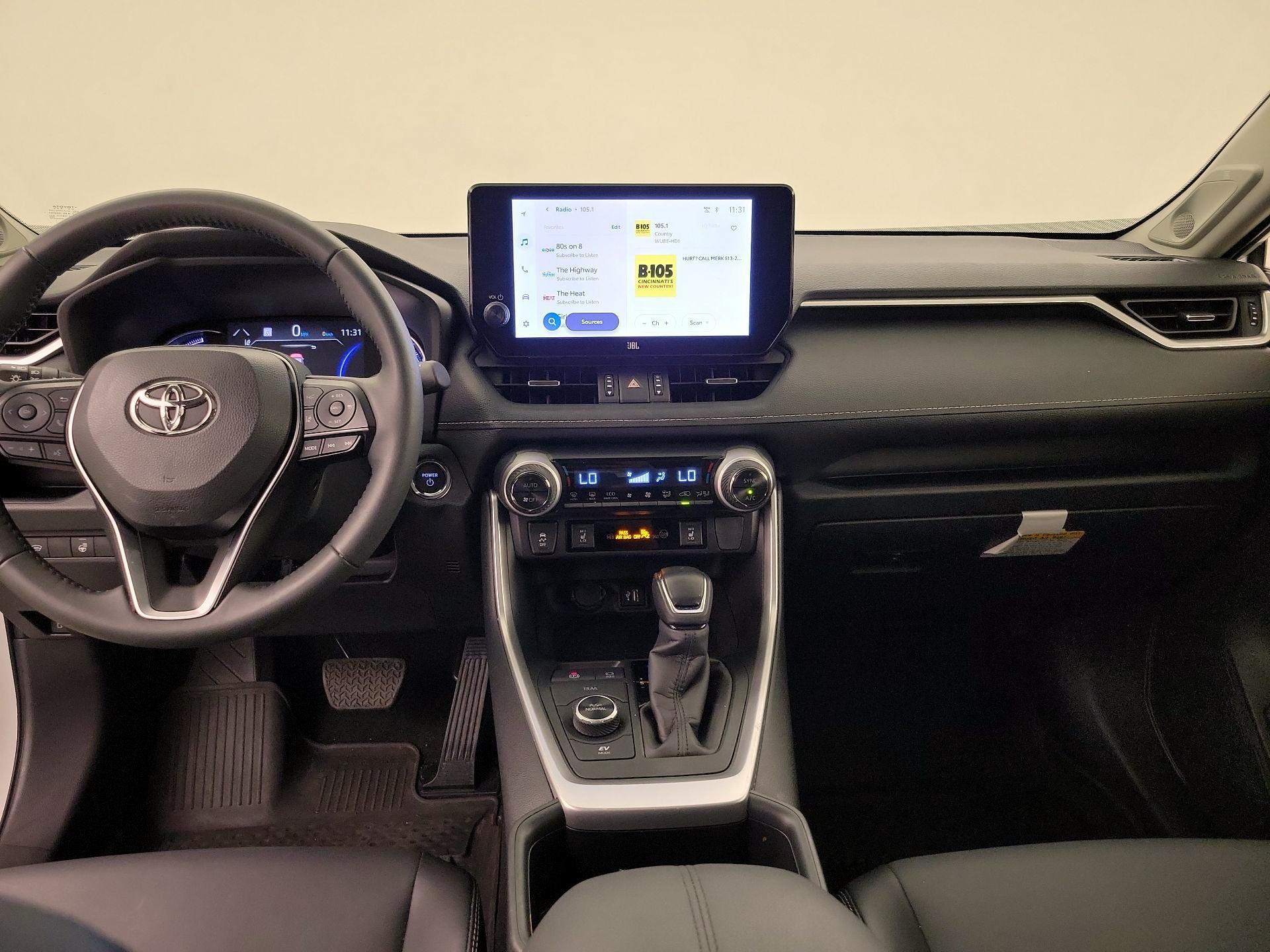 Thumbnail: 2025 Toyota RAV4 - 9