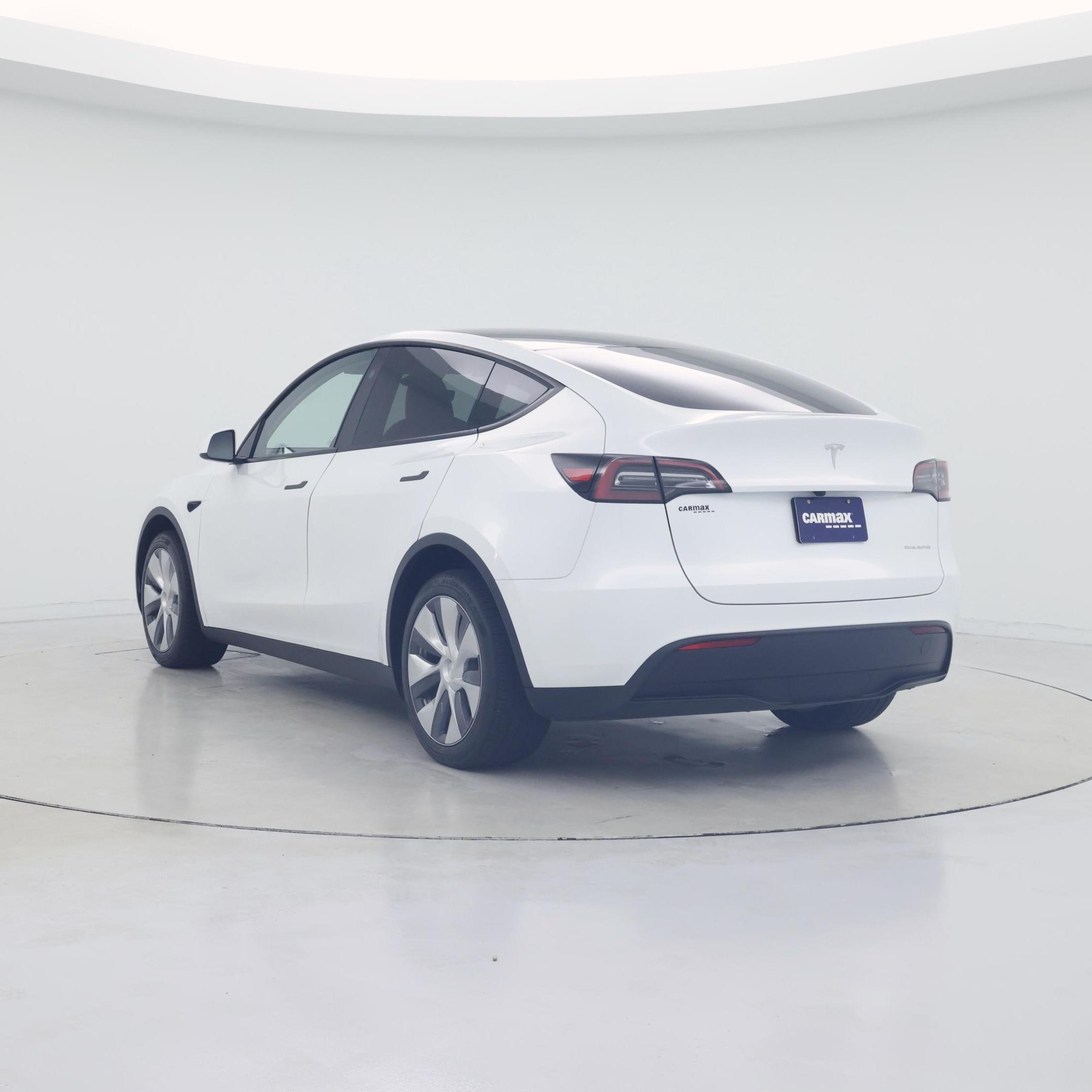 Thumbnail: 2023 Tesla Model Y - 2