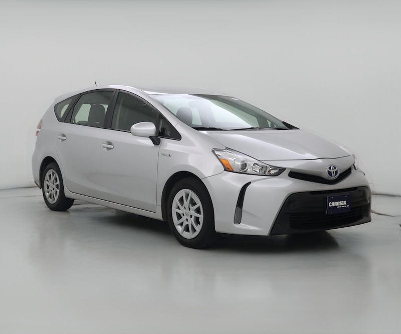 2017 Toyota Prius v Four