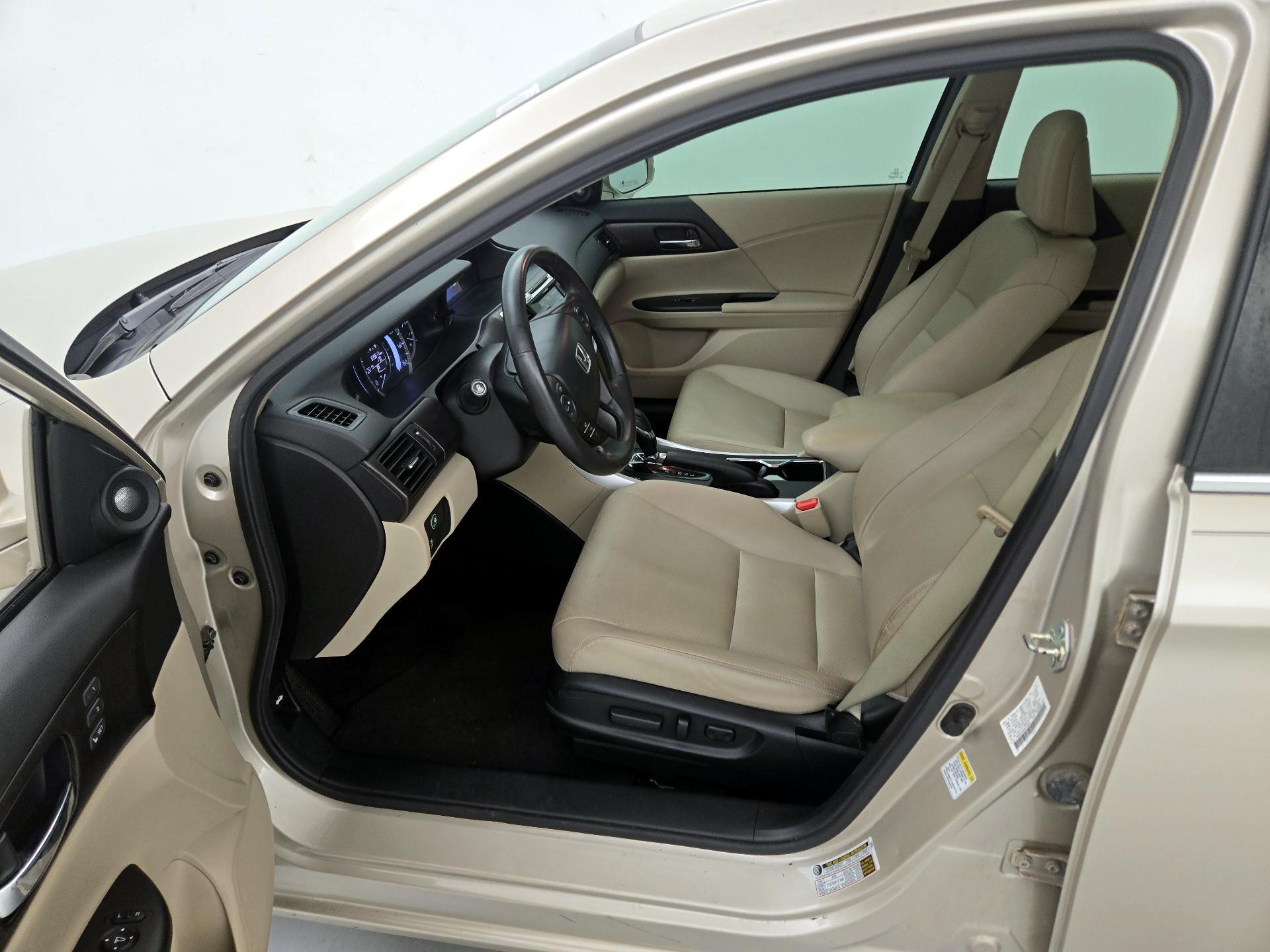 Thumbnail: 2014 Honda Accord - 11