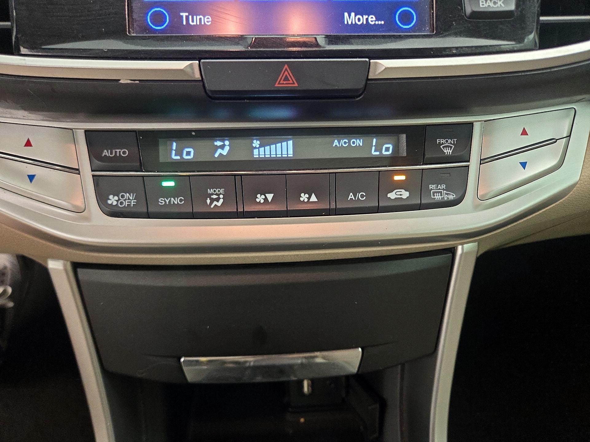 Thumbnail: 2014 Honda Accord - 16