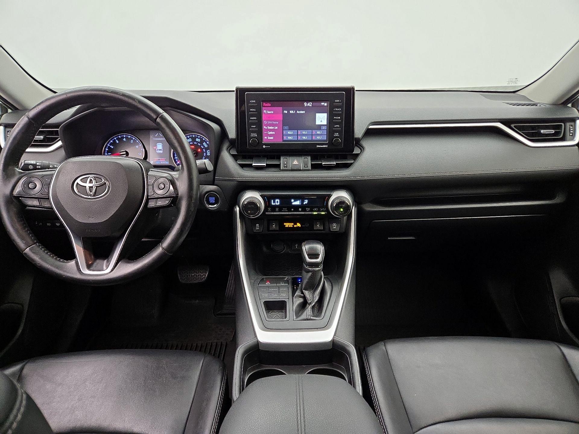 Thumbnail: 2020 Toyota RAV4 - 9