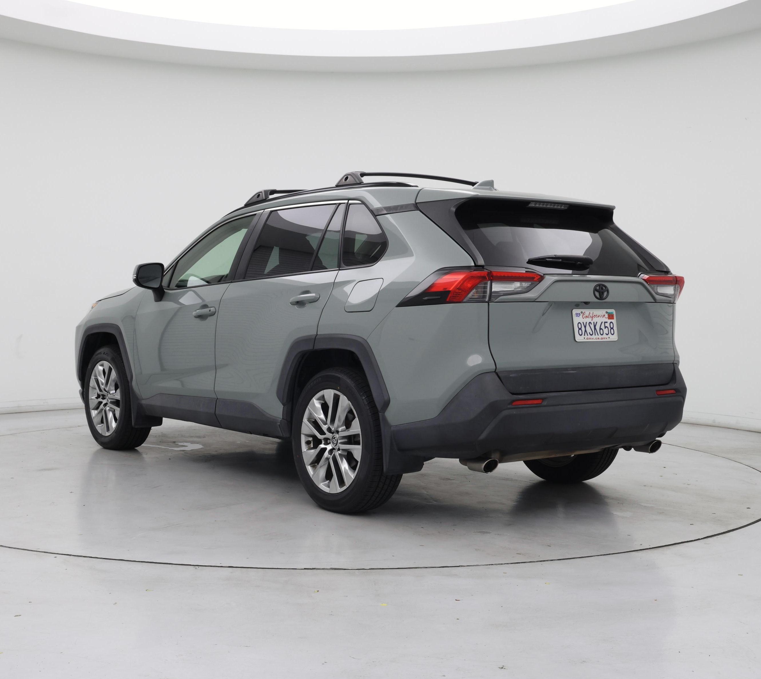 Thumbnail: 2020 Toyota RAV4 - 2