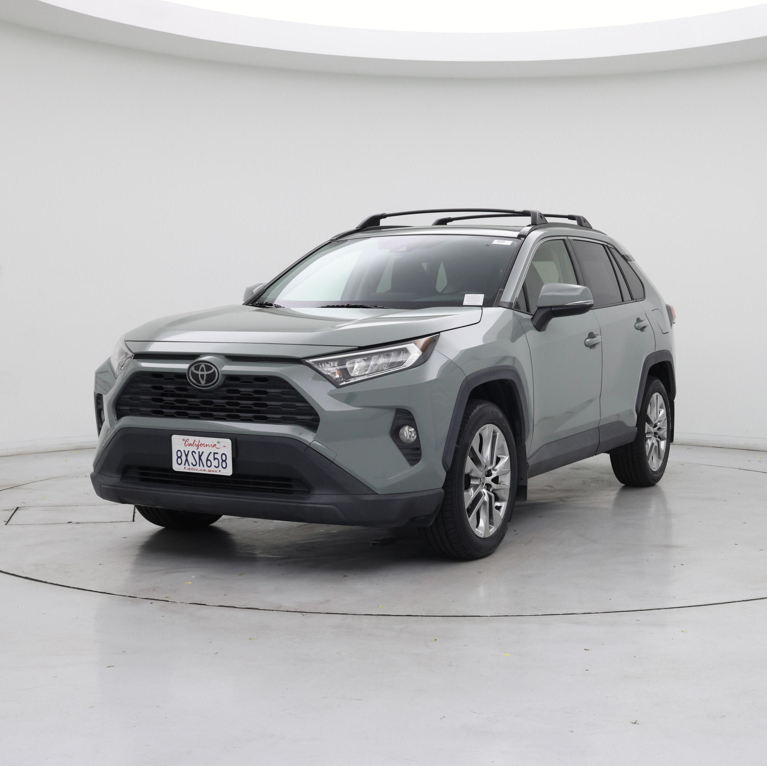 Thumbnail: 2020 Toyota RAV4 - 4