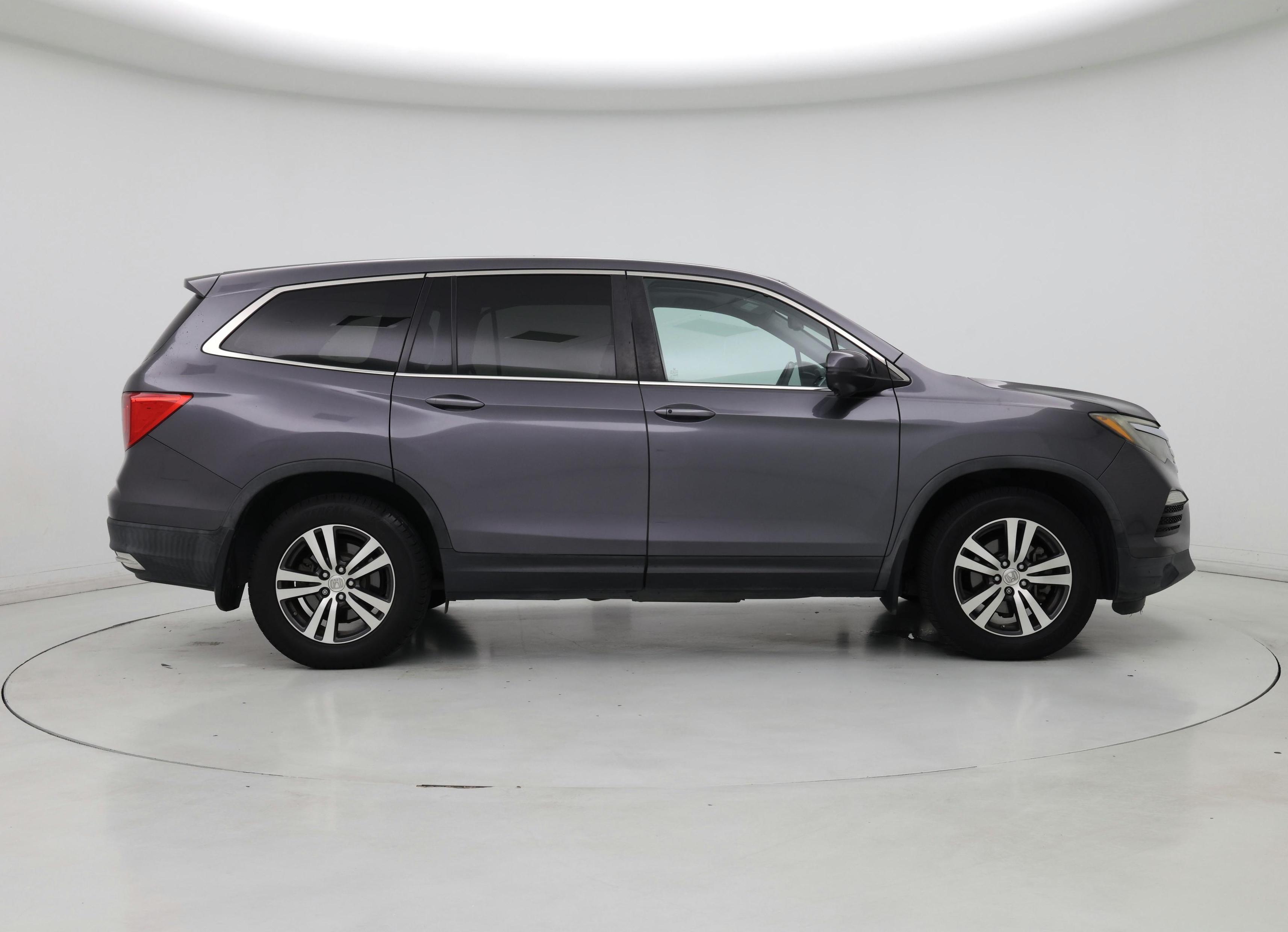 Thumbnail: 2018 Honda Pilot - 7