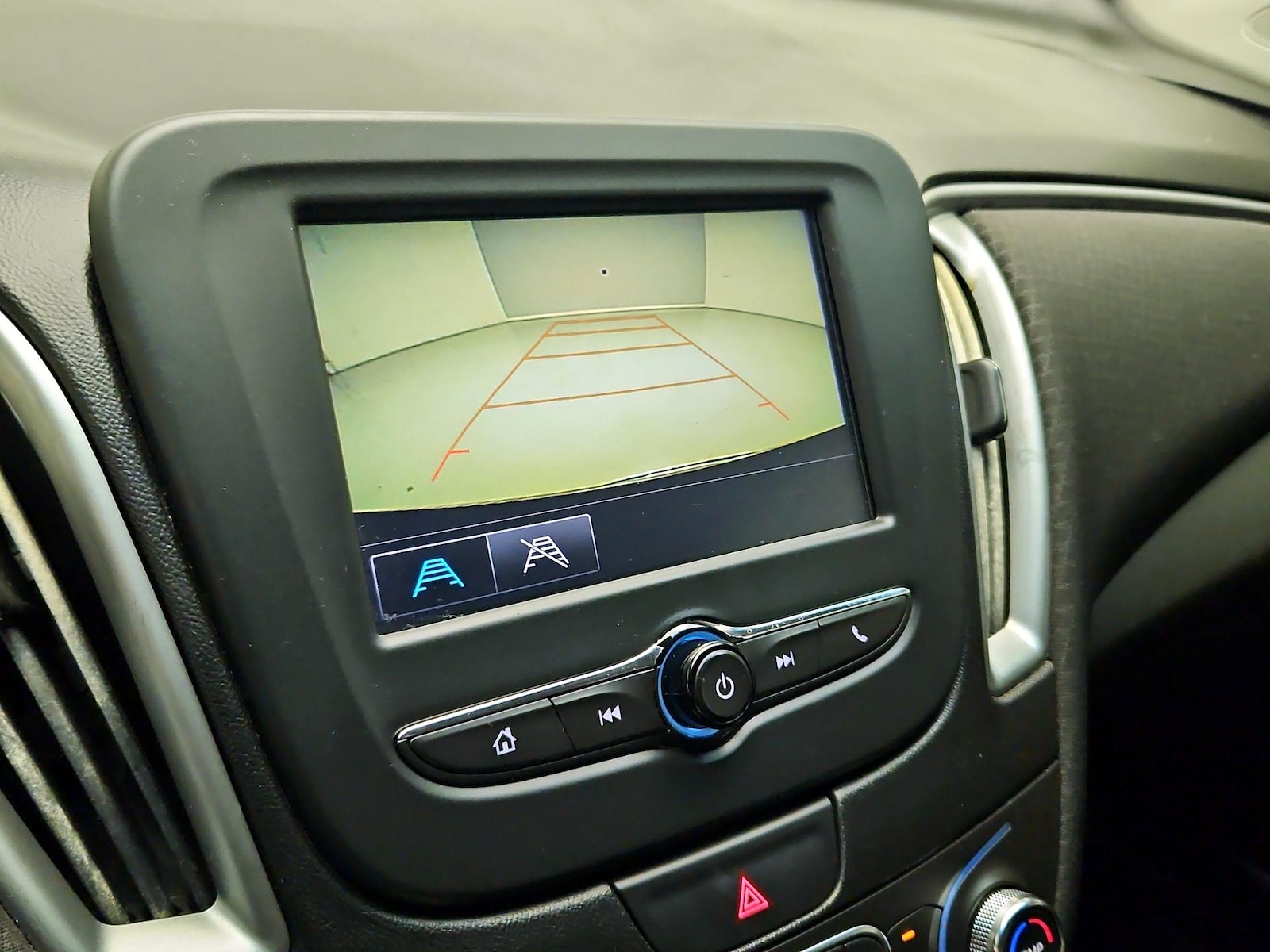2018 Chevrolet Malibu 1LS - Photo 15
