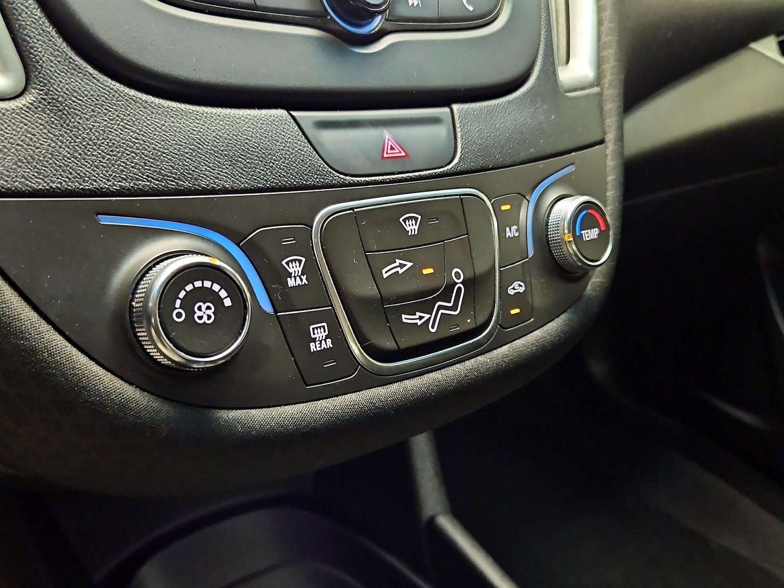 2018 Chevrolet Malibu 1LS - Photo 17