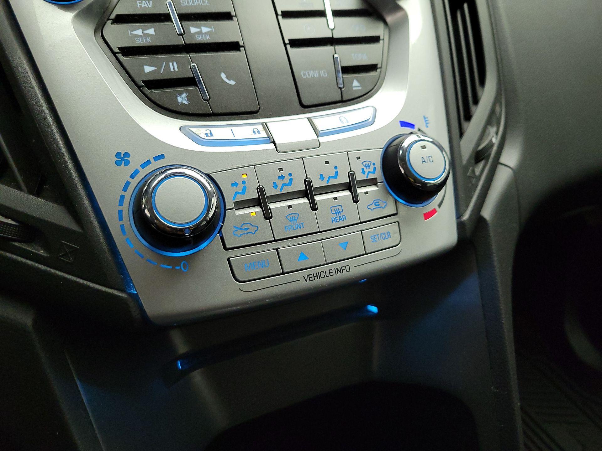Thumbnail: 2014 Chevrolet Equinox - 15
