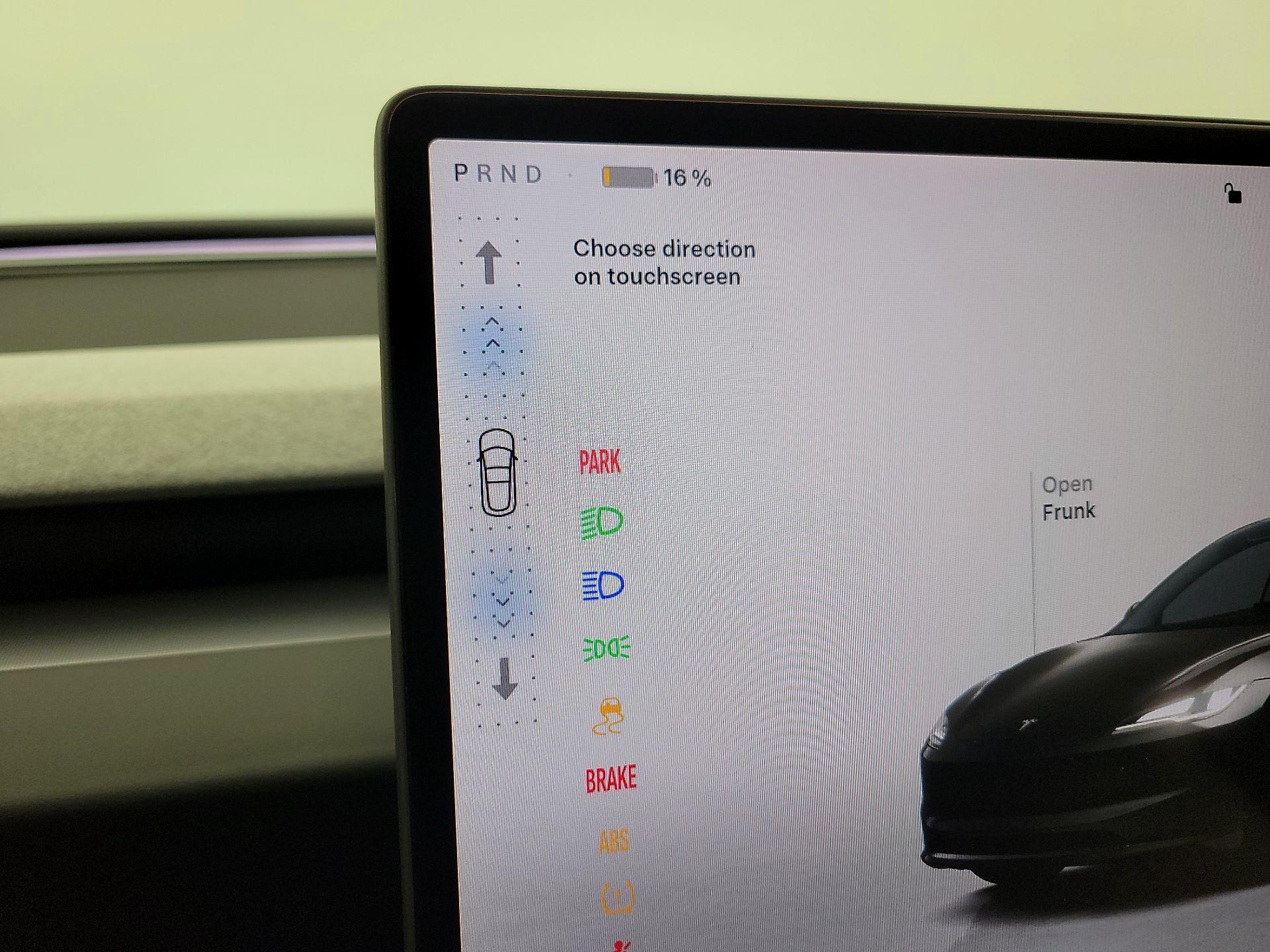 Thumbnail: 2025 Tesla Model 3 - 17