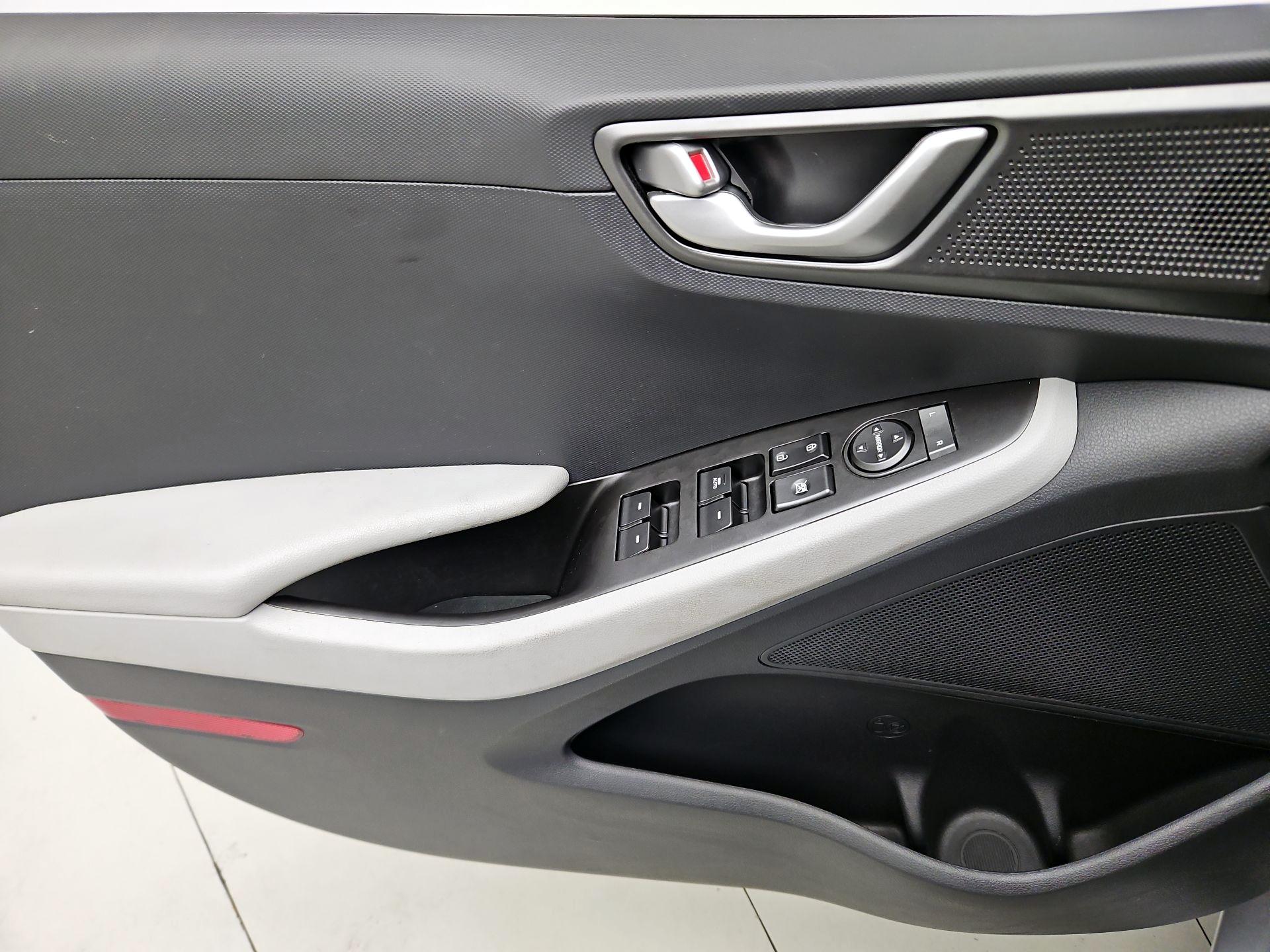 Thumbnail: 2021 Hyundai Ioniq - 12