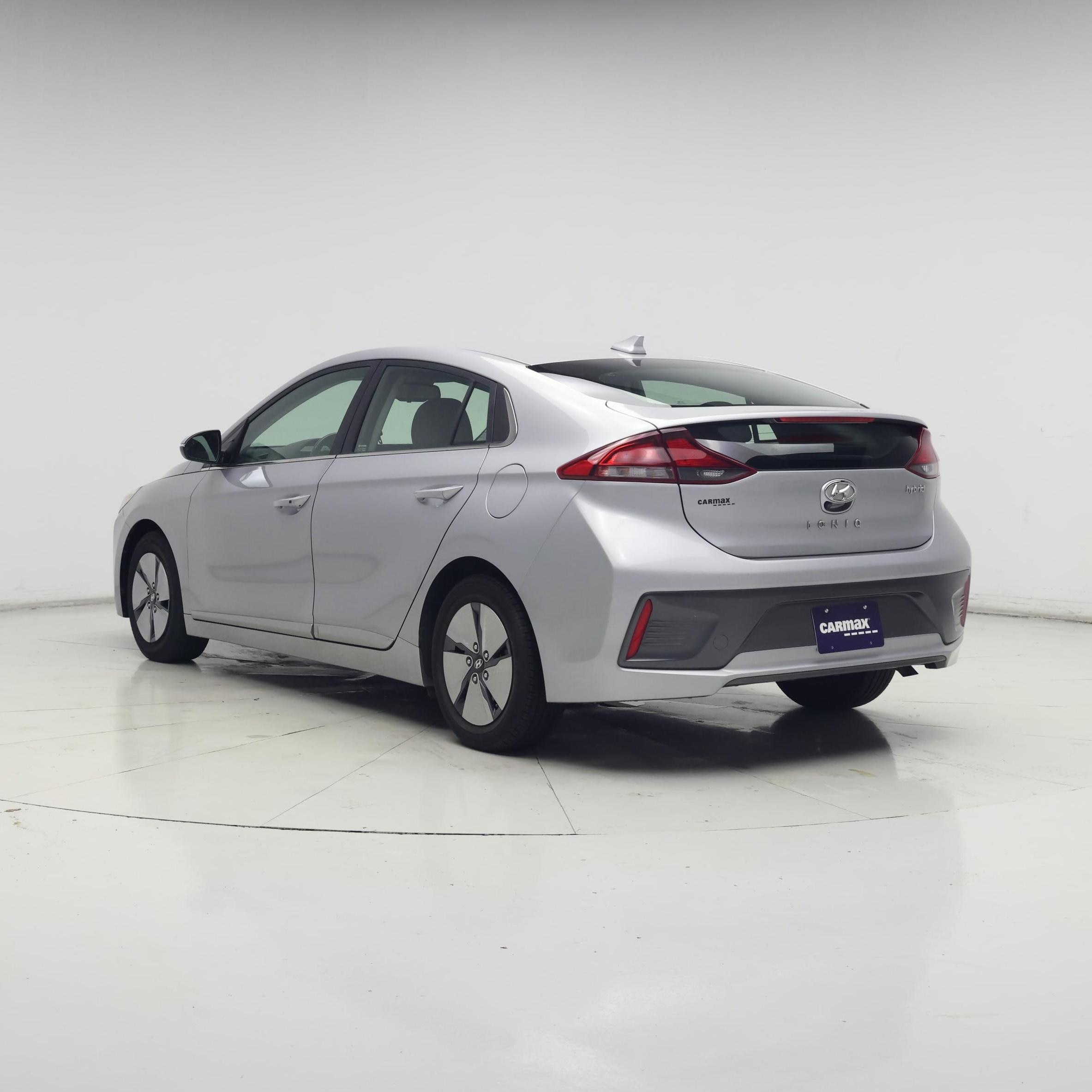Thumbnail: 2021 Hyundai Ioniq - 2