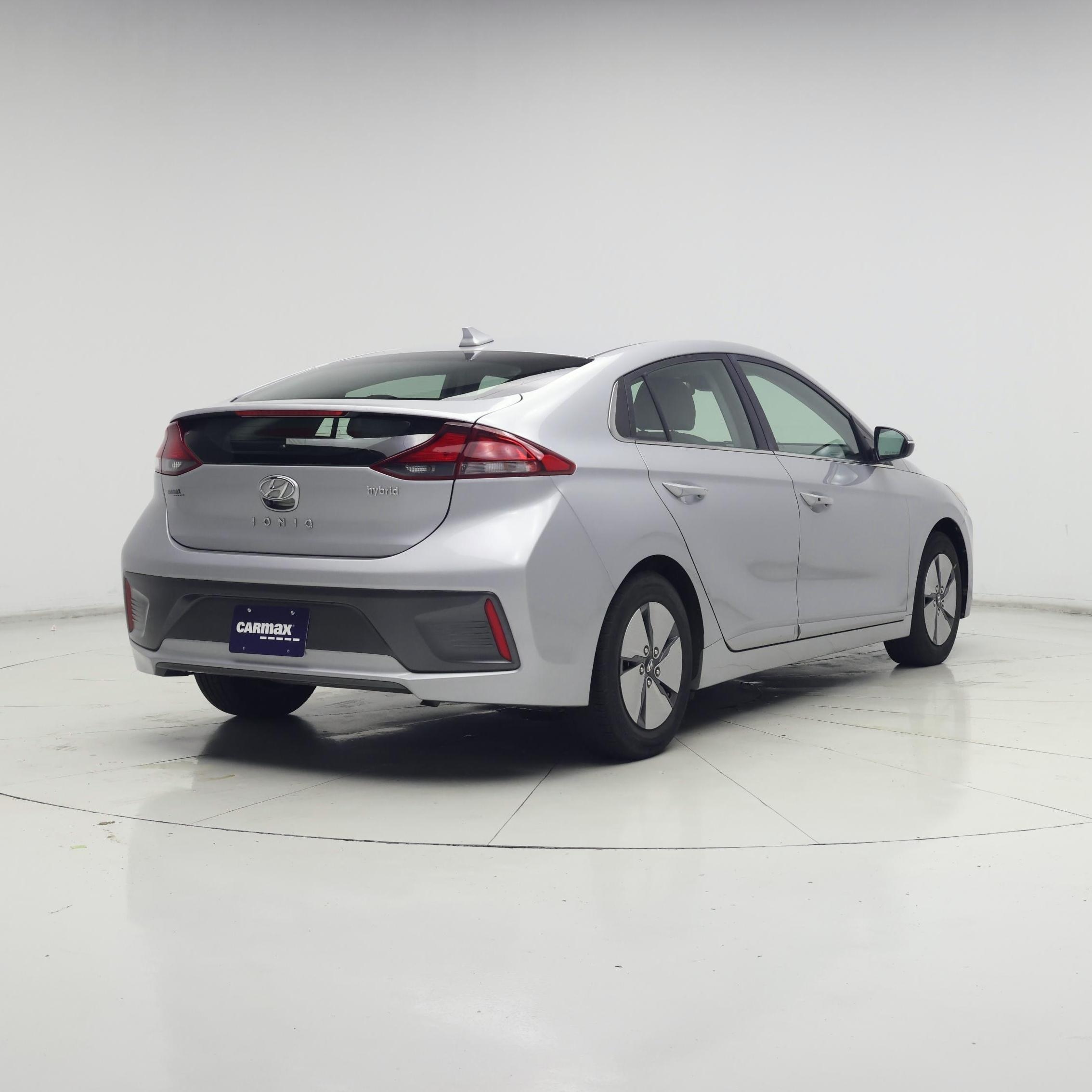 Thumbnail: 2021 Hyundai Ioniq - 8