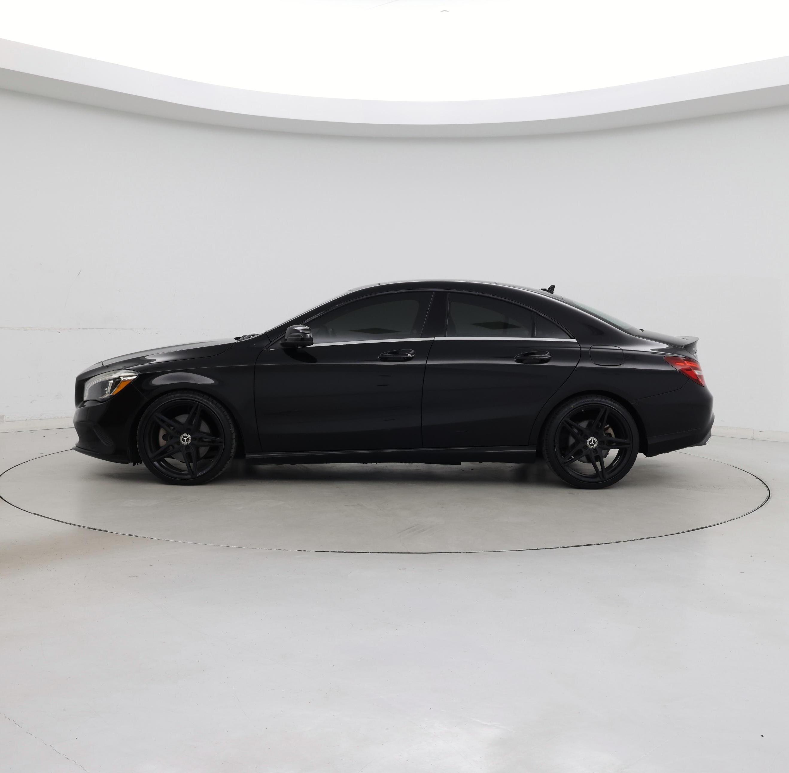 Thumbnail: 2018 Mercedes-Benz CLA - 3