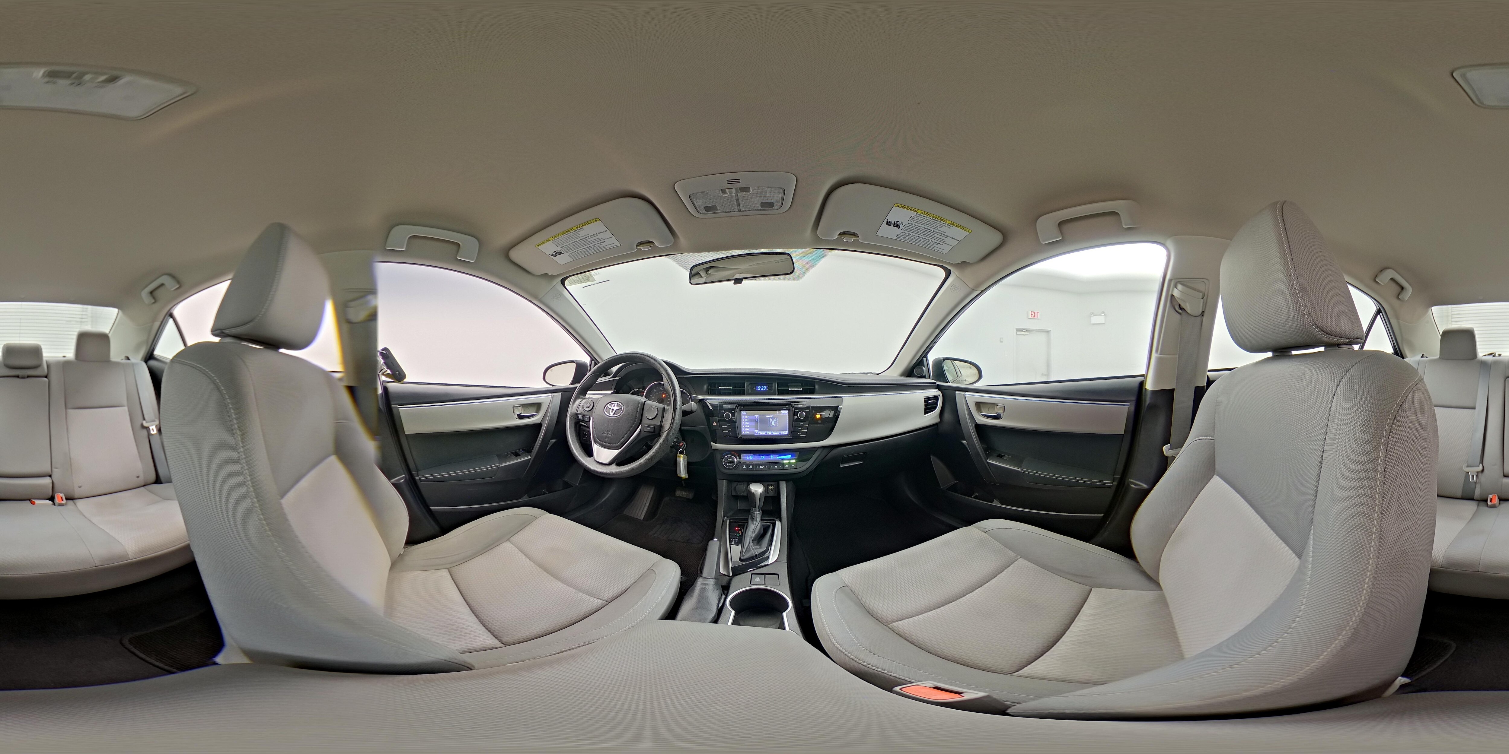 2015 Toyota Corolla LE - Photo 24