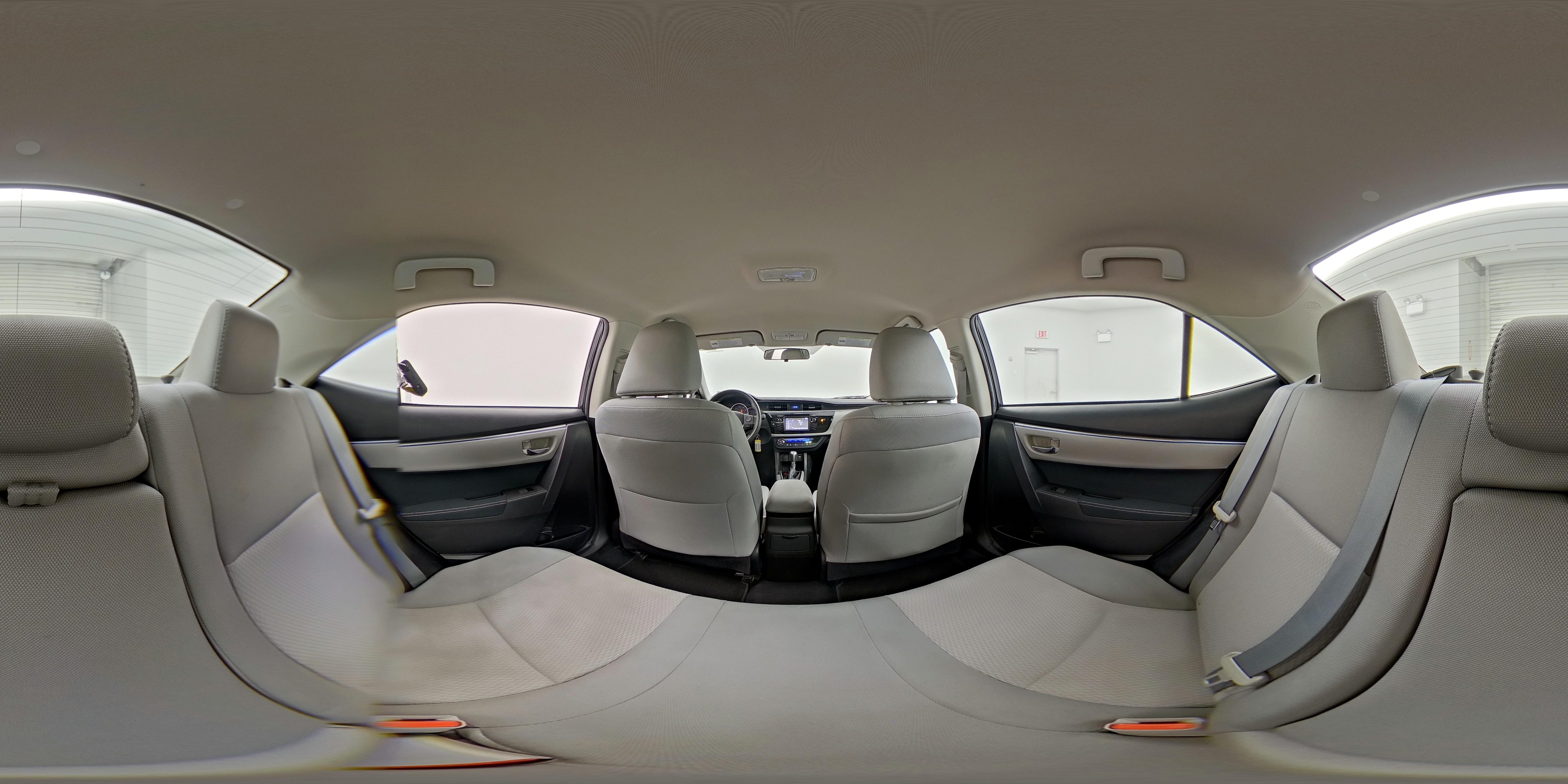 2015 Toyota Corolla LE - Photo 25