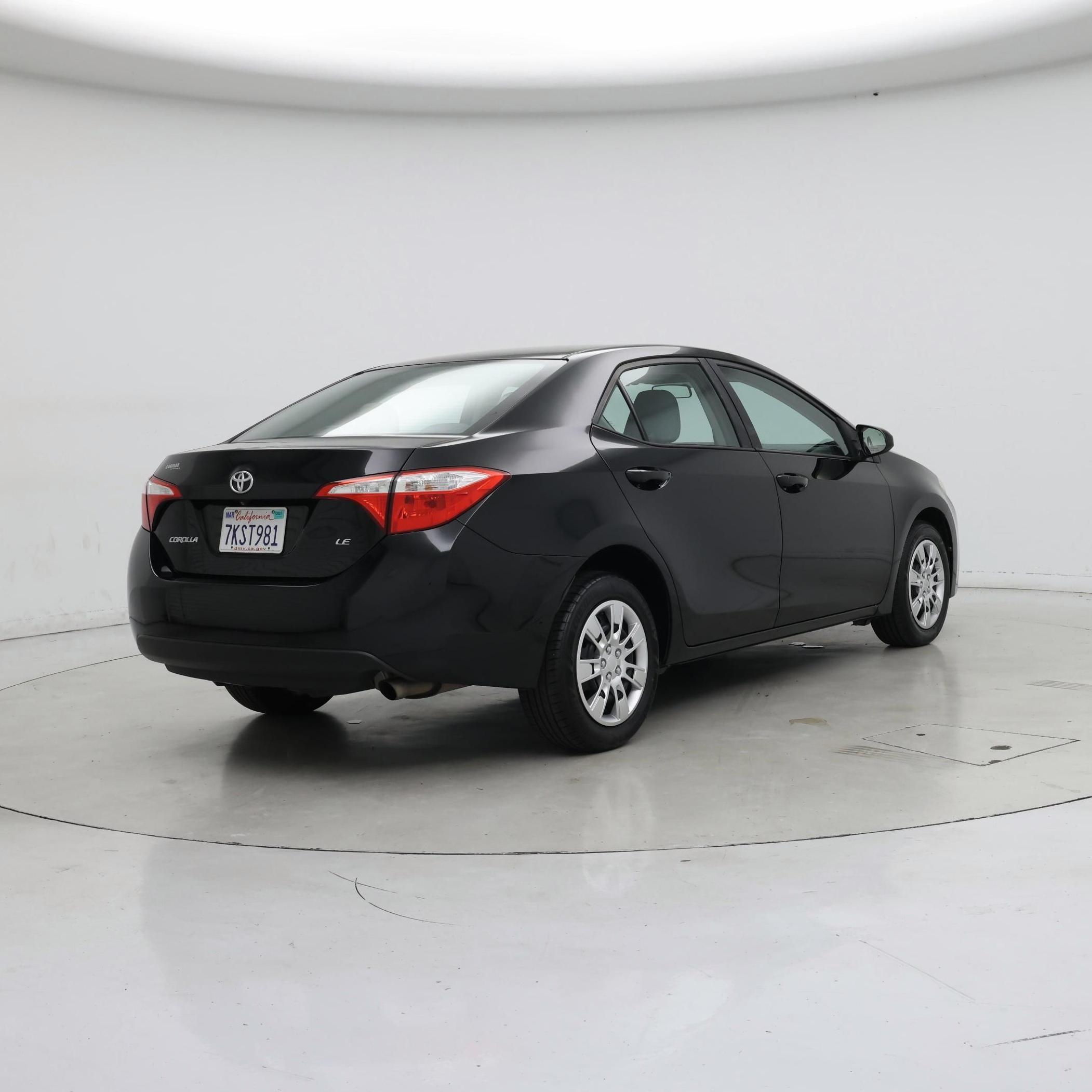 Thumbnail: 2015 Toyota Corolla - 8