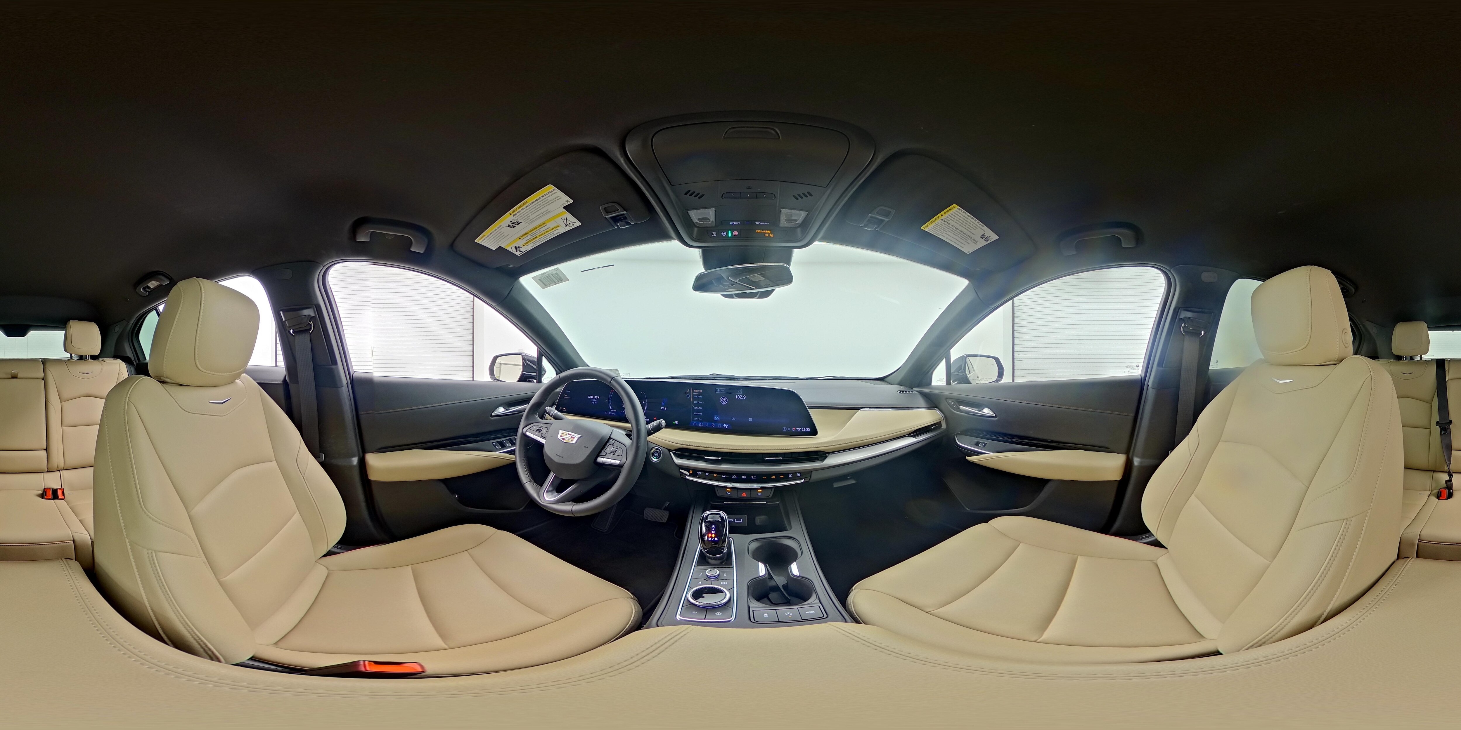 2024 Cadillac XT4 Luxury - Photo 24
