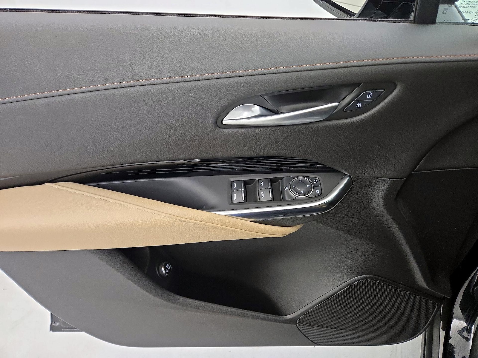 2024 Cadillac XT4 Luxury - Photo 13