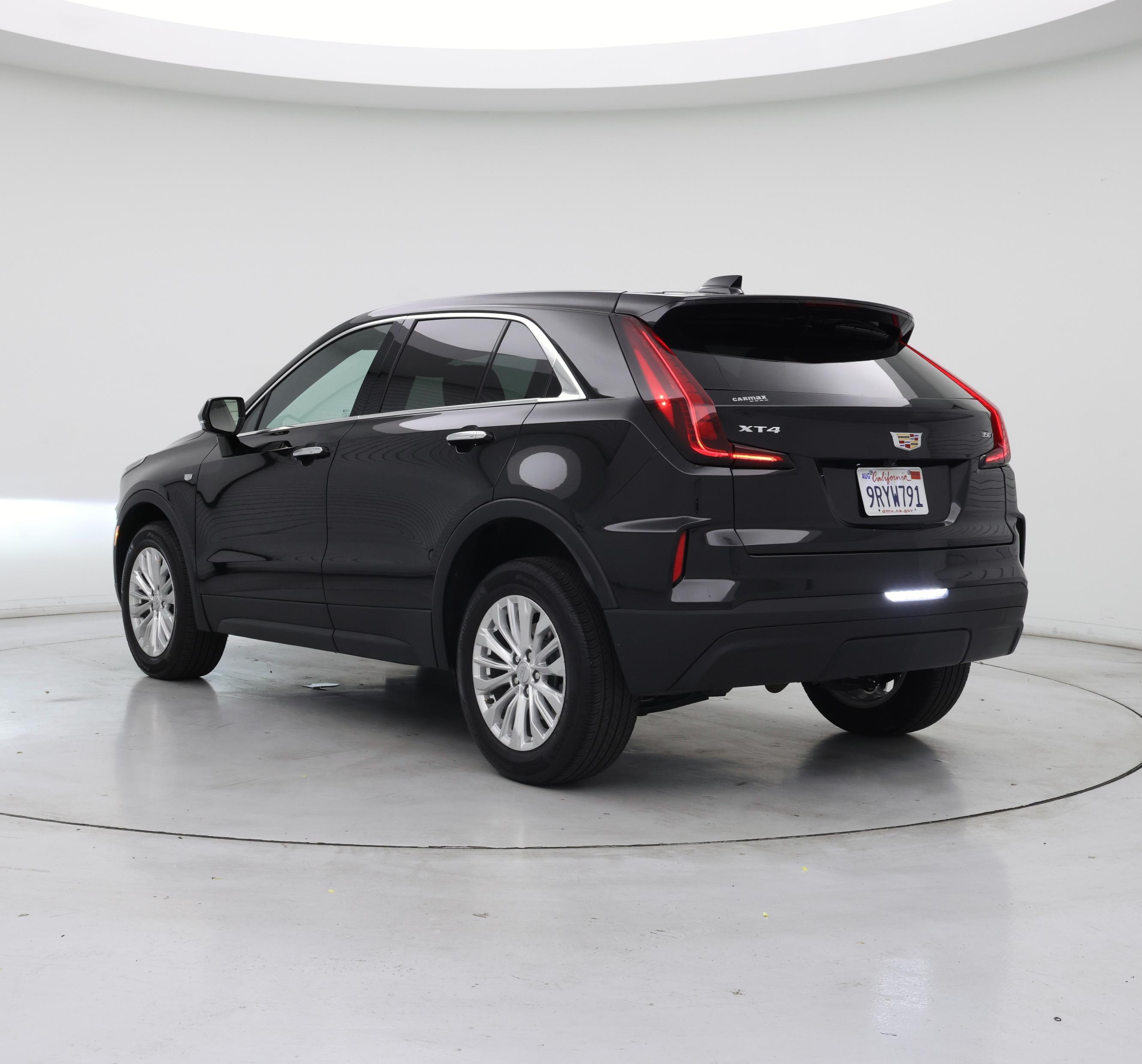 Thumbnail: 2024 Cadillac XT4 - 2