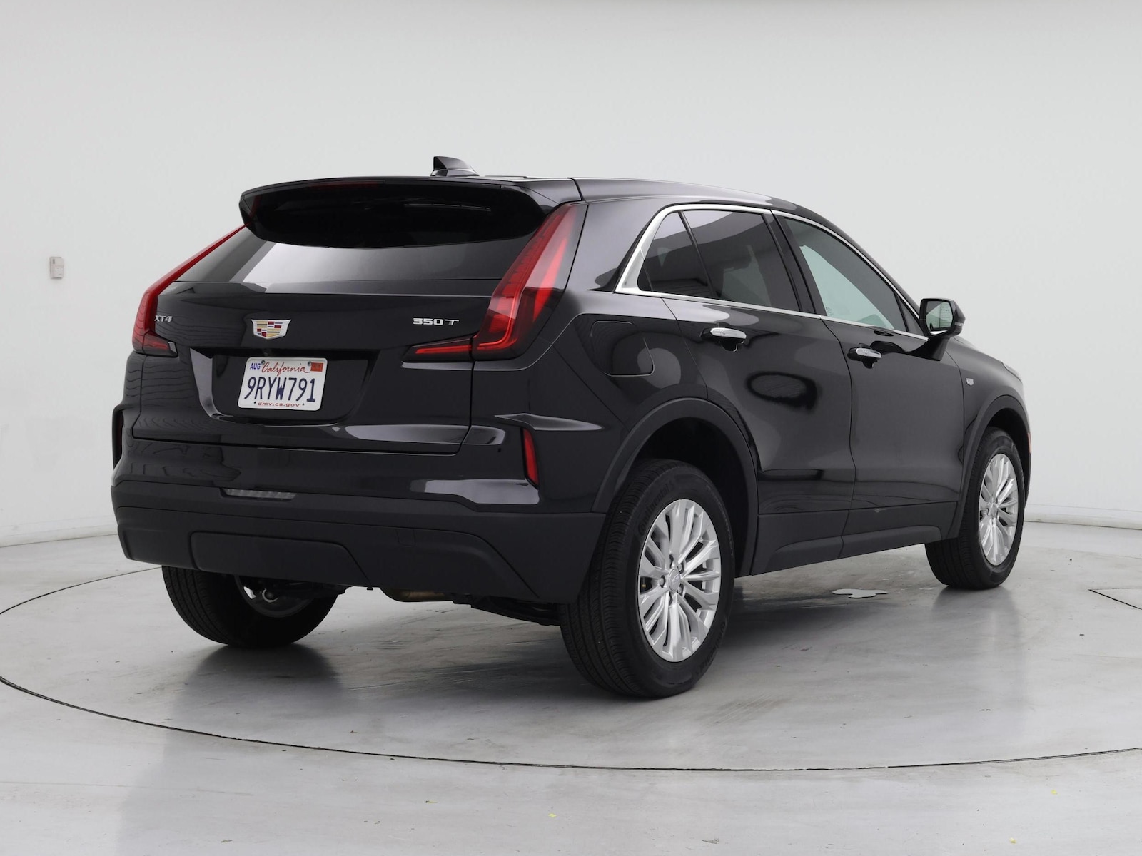 2024 Cadillac XT4 Luxury - Photo 9