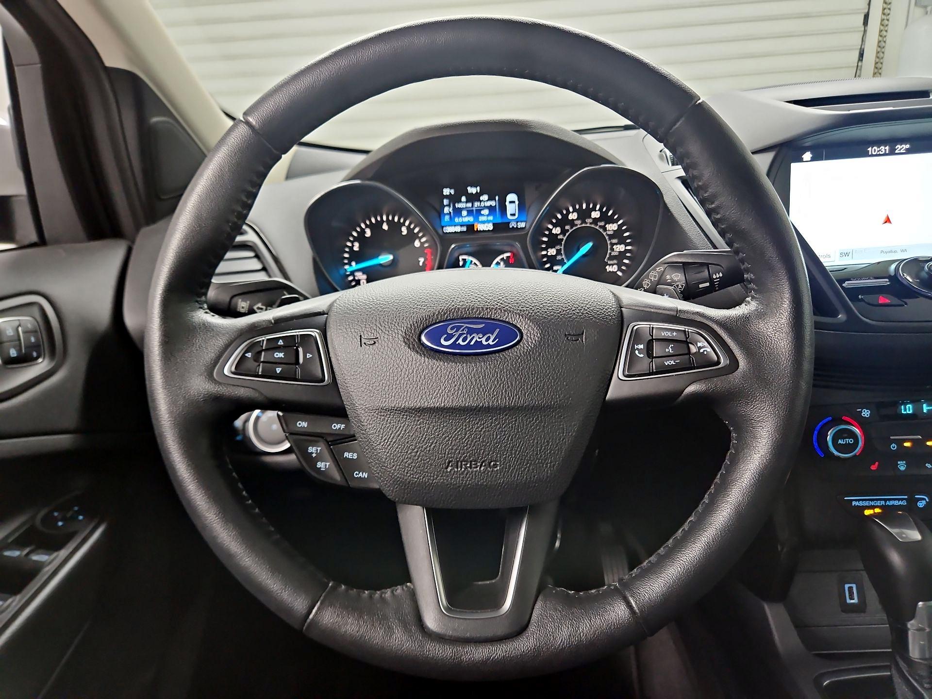 Thumbnail: 2017 Ford Escape - 10