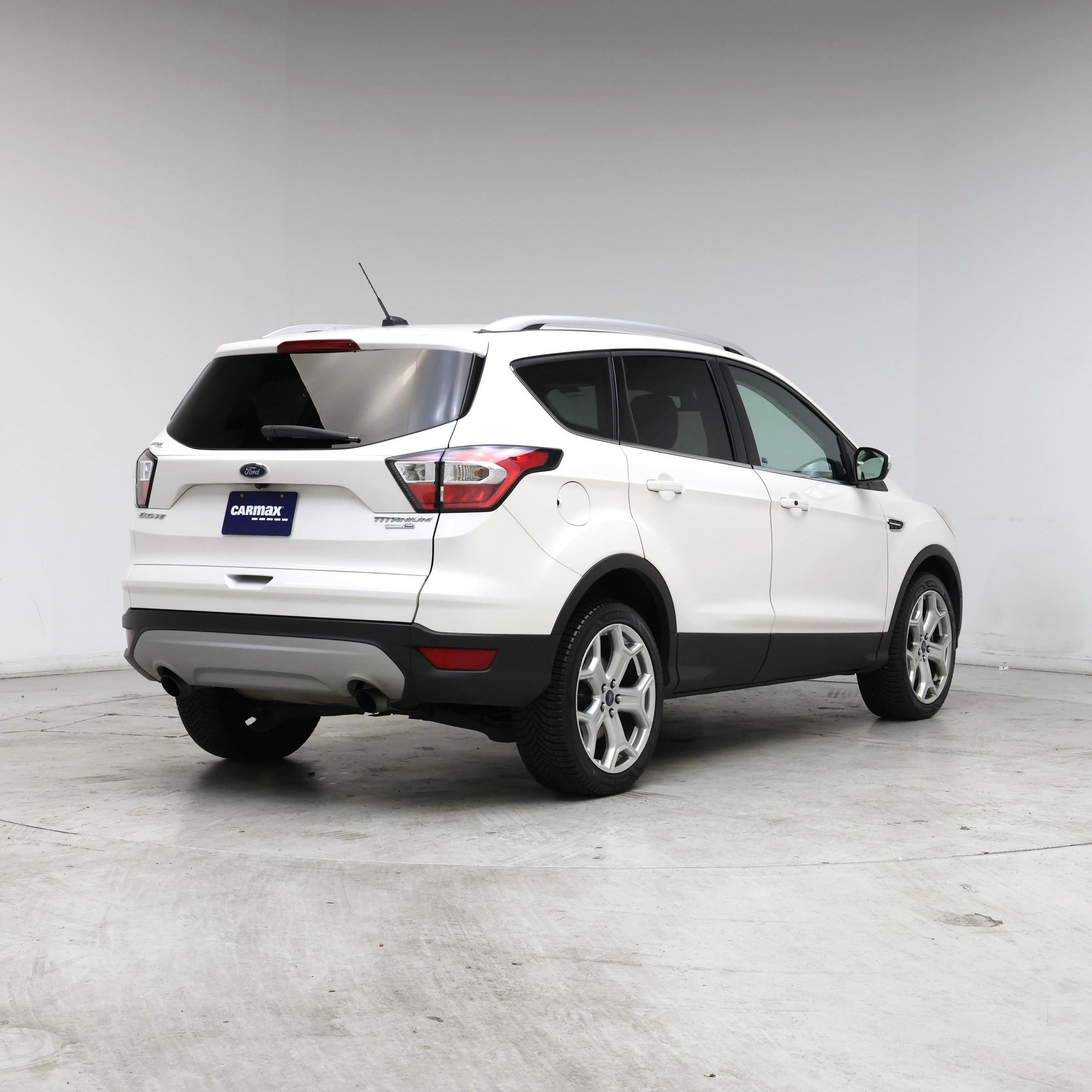 Thumbnail: 2017 Ford Escape - 8