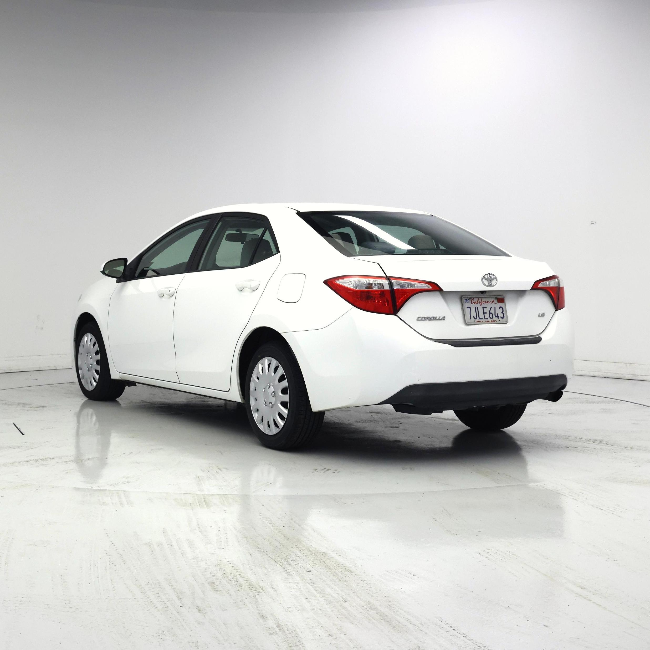 Thumbnail: 2015 Toyota Corolla - 2