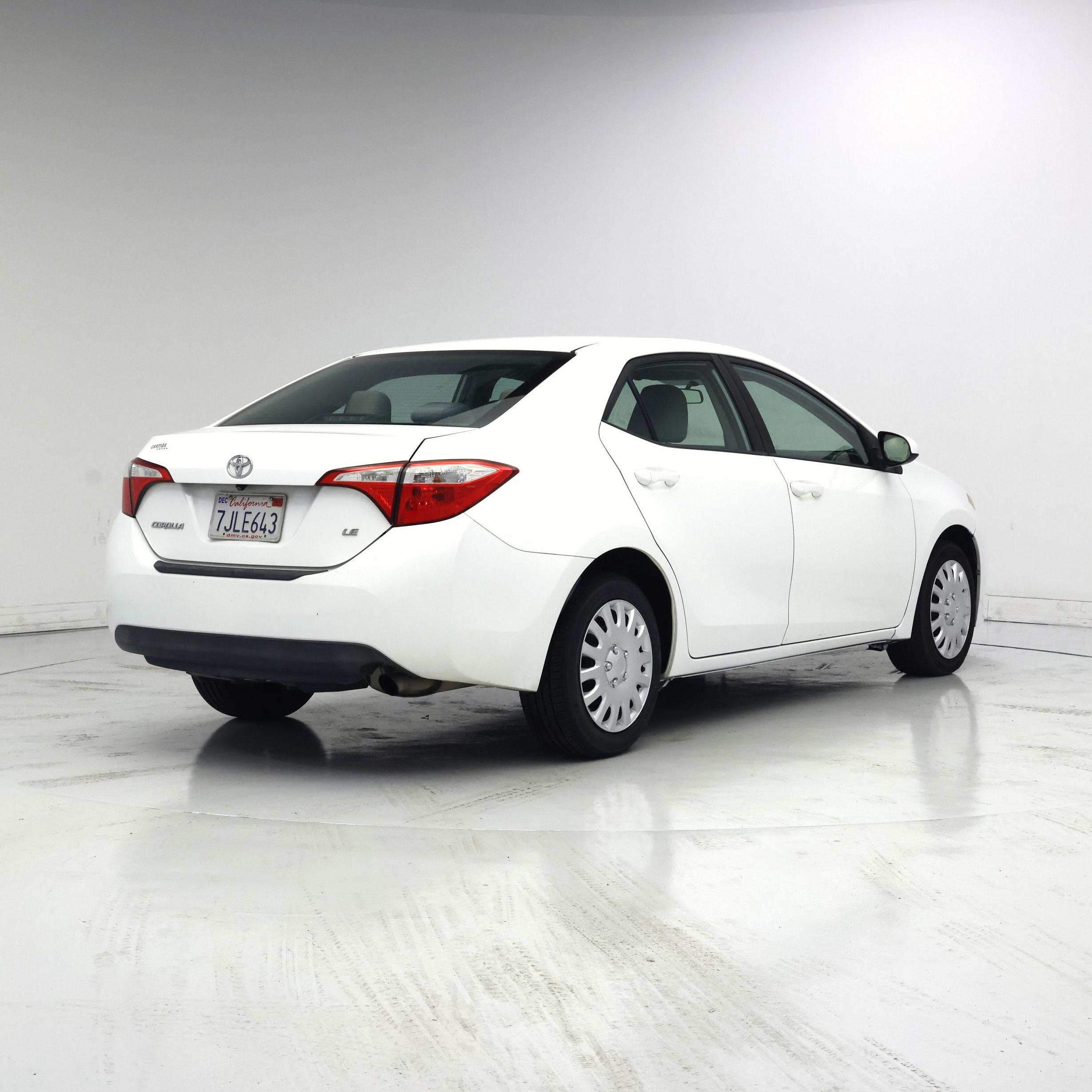 Thumbnail: 2015 Toyota Corolla - 8