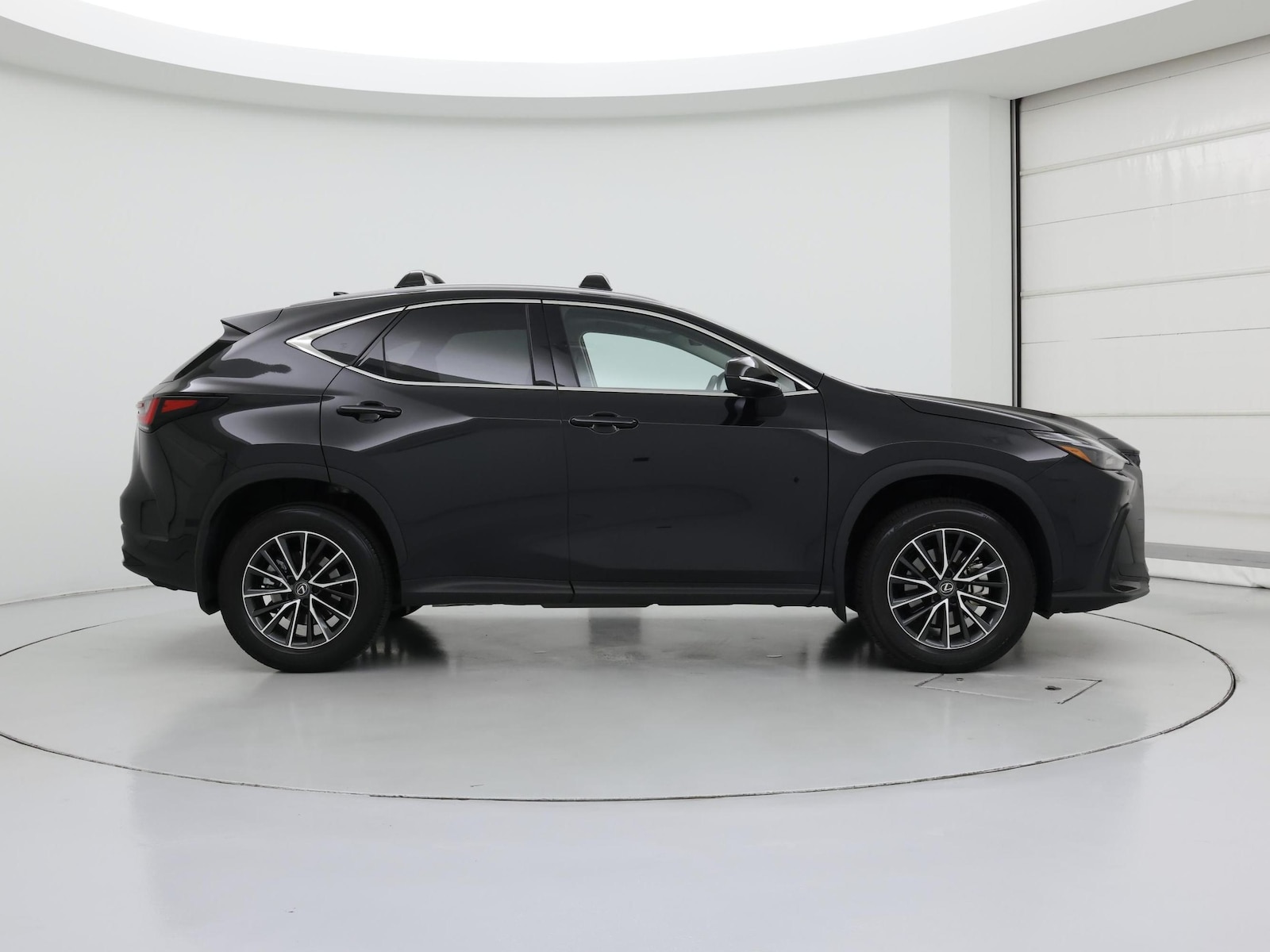 2025 Lexus NX Hybrid 350h - Photo 8