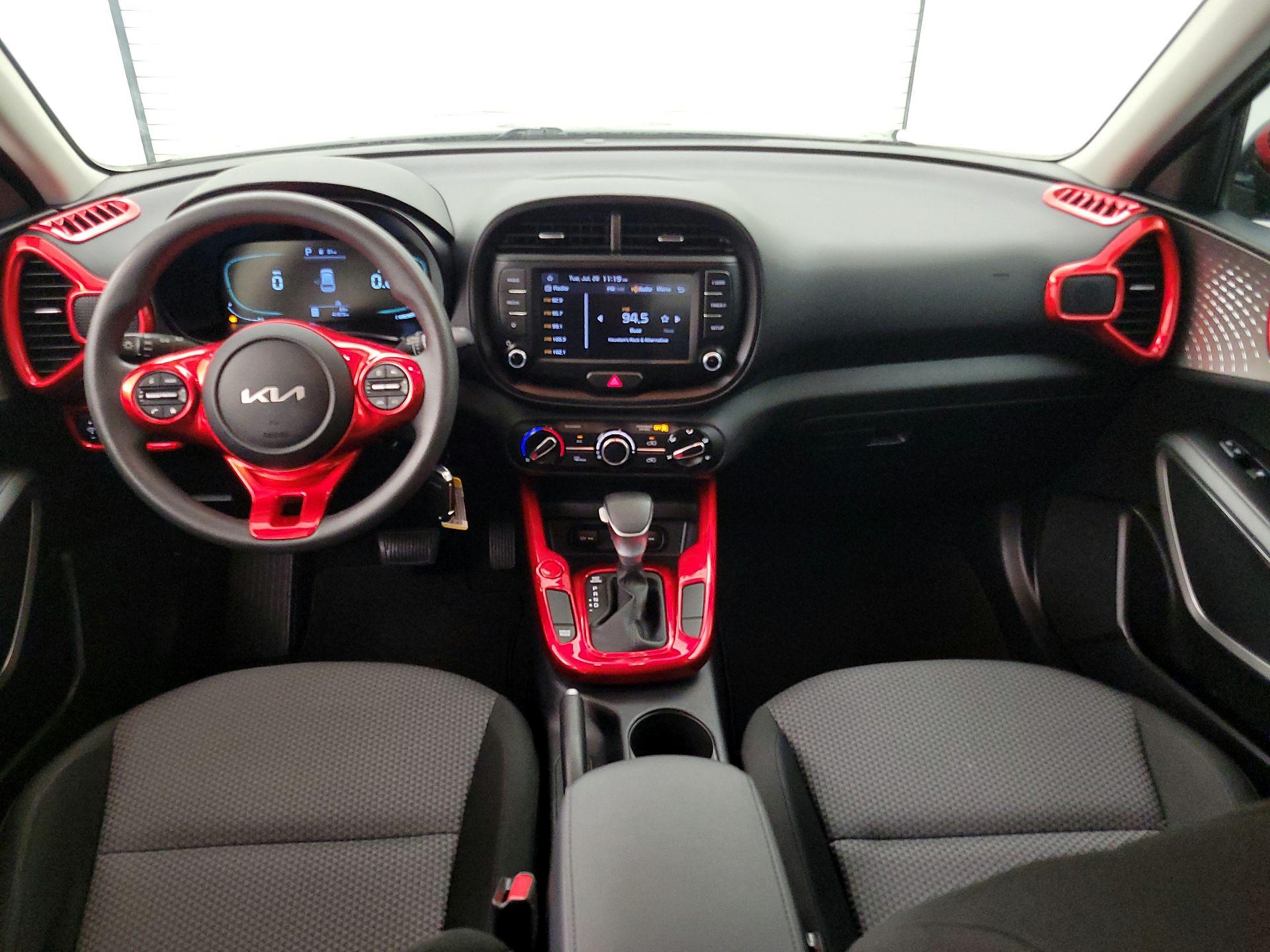 Thumbnail: 2023 Kia Soul - 9