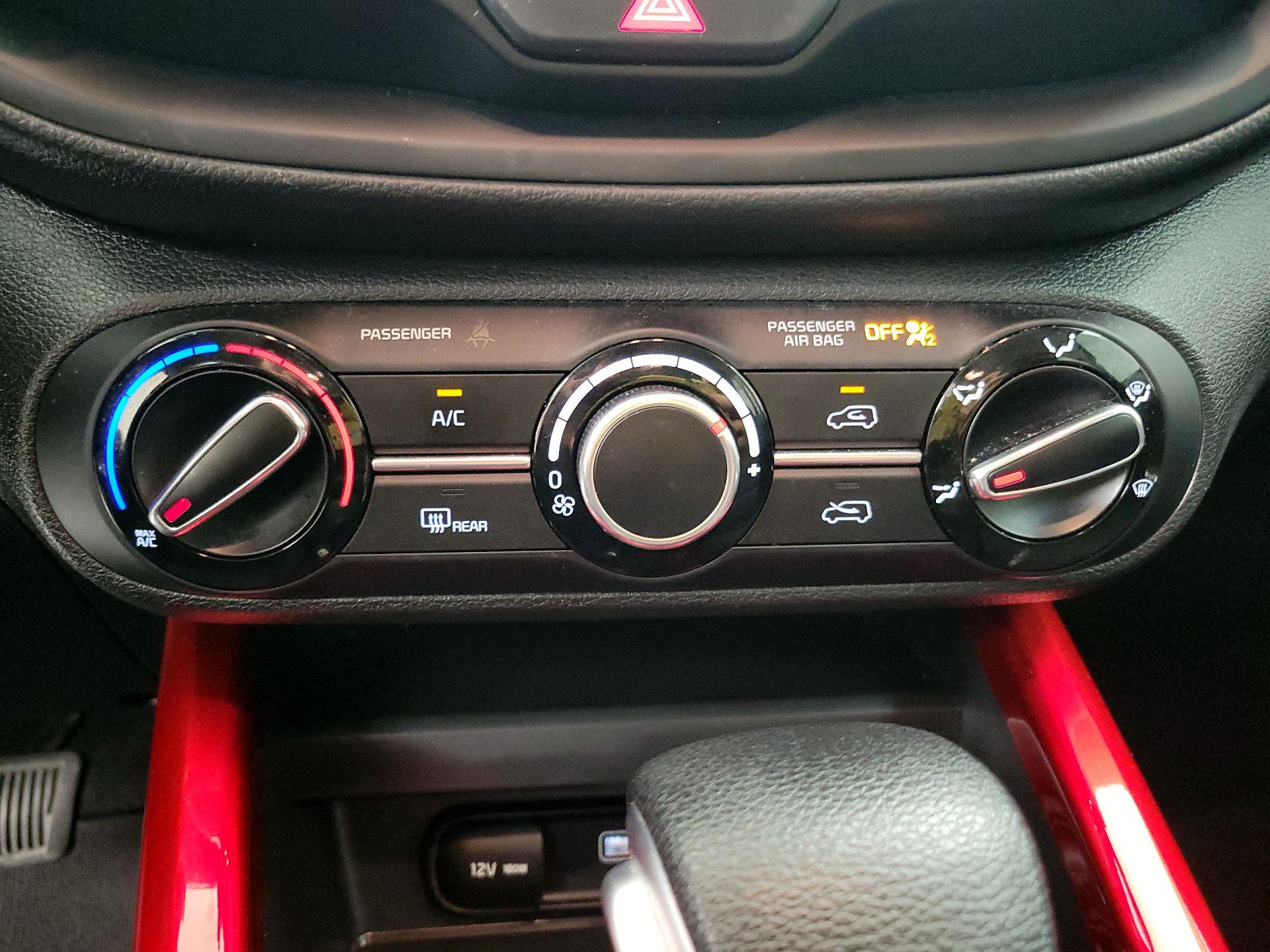 Thumbnail: 2023 Kia Soul - 16