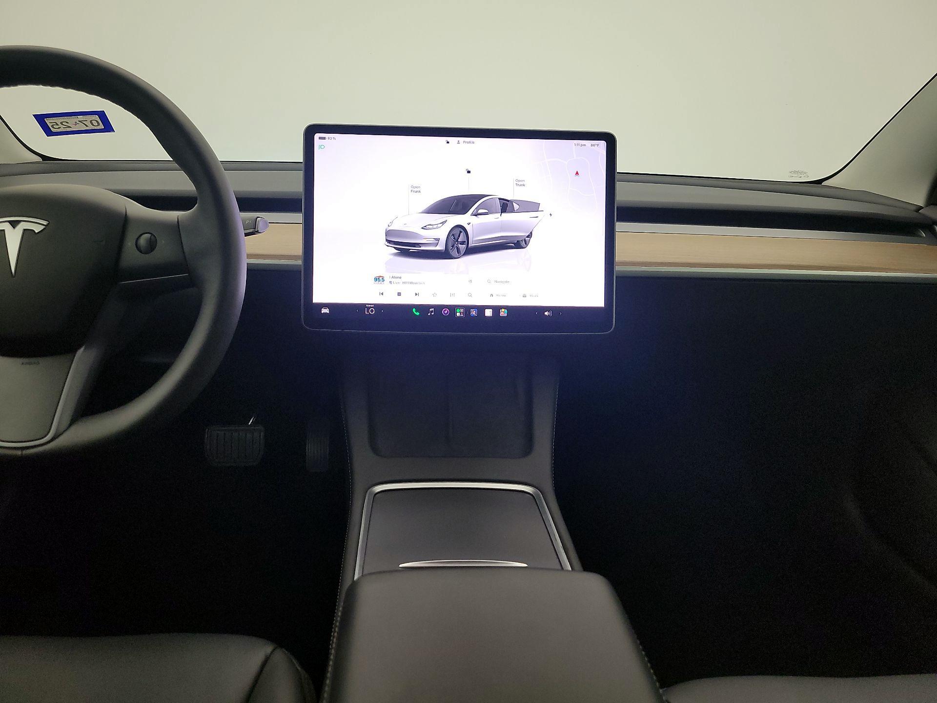 Thumbnail: 2023 Tesla Model 3 - 9