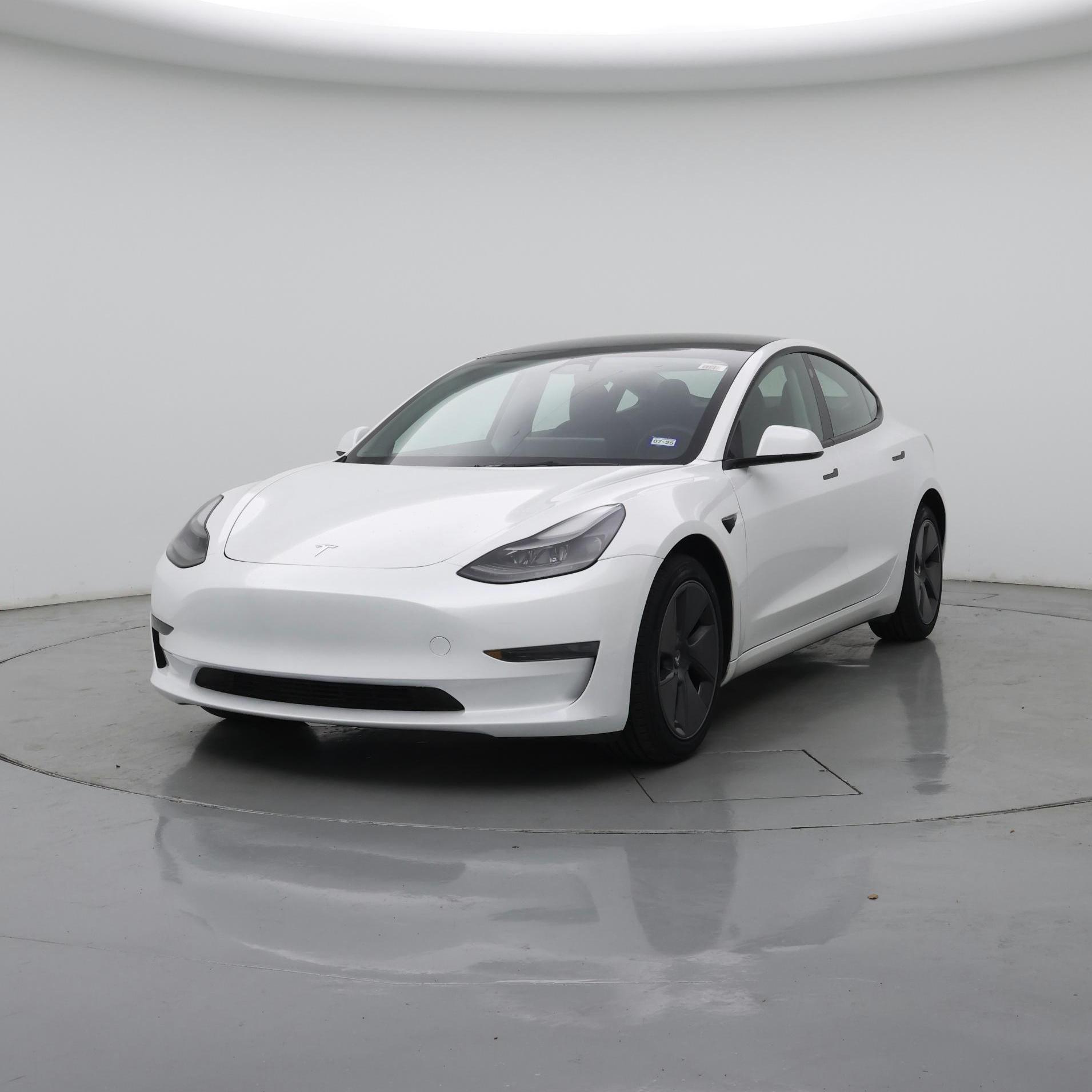 Thumbnail: 2023 Tesla Model 3 - 4