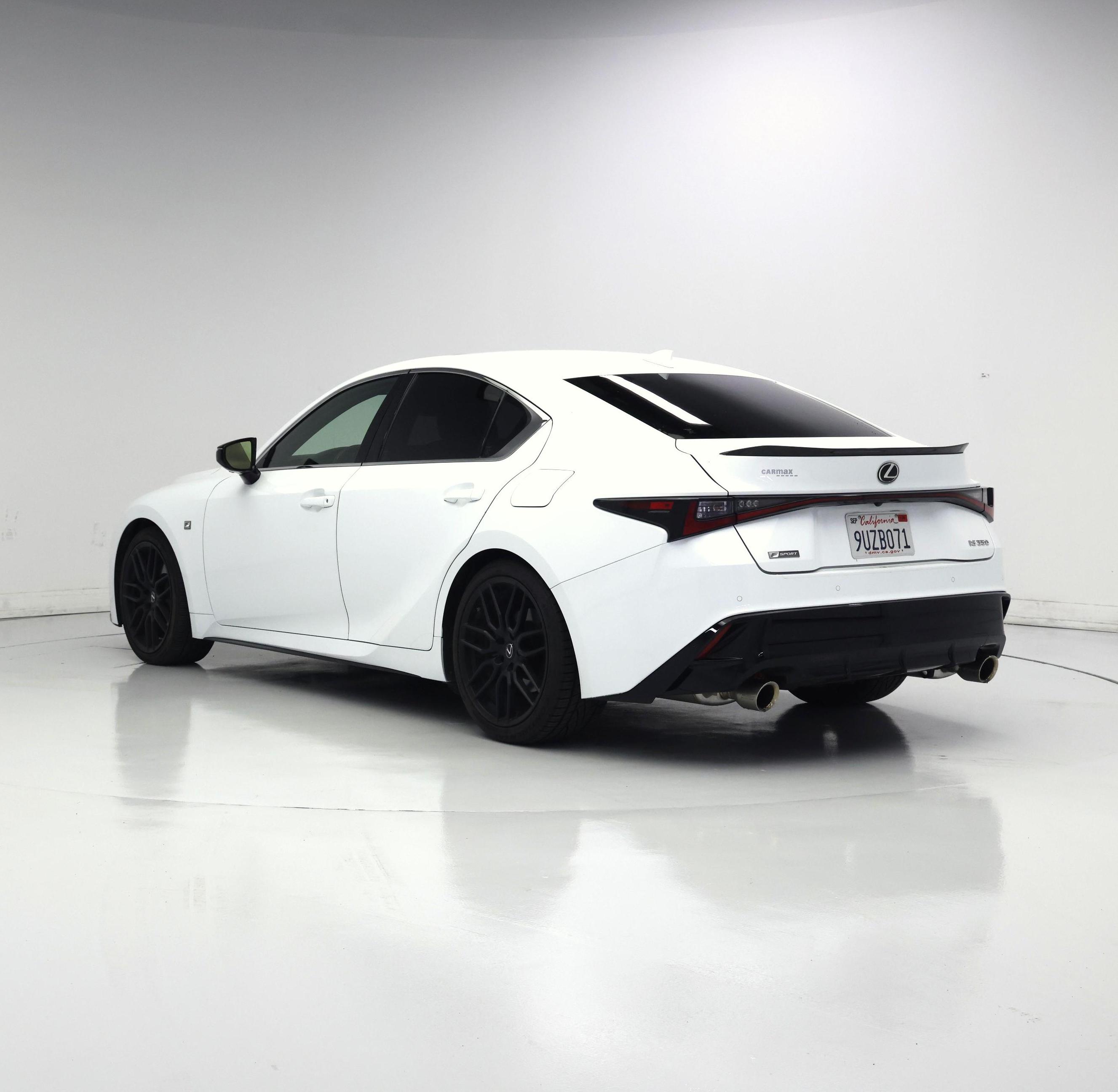 Thumbnail: 2021 Lexus IS - 2
