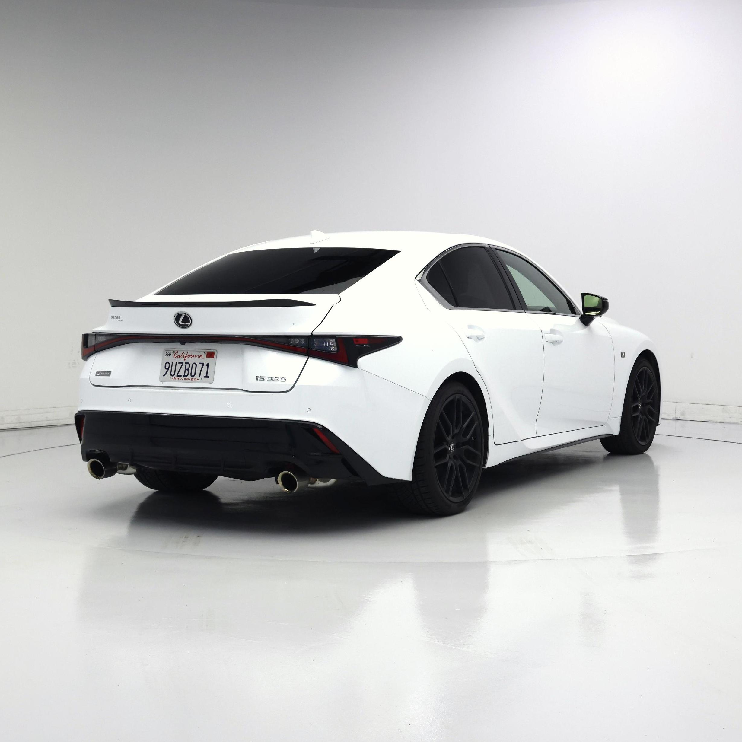 Thumbnail: 2021 Lexus IS - 8