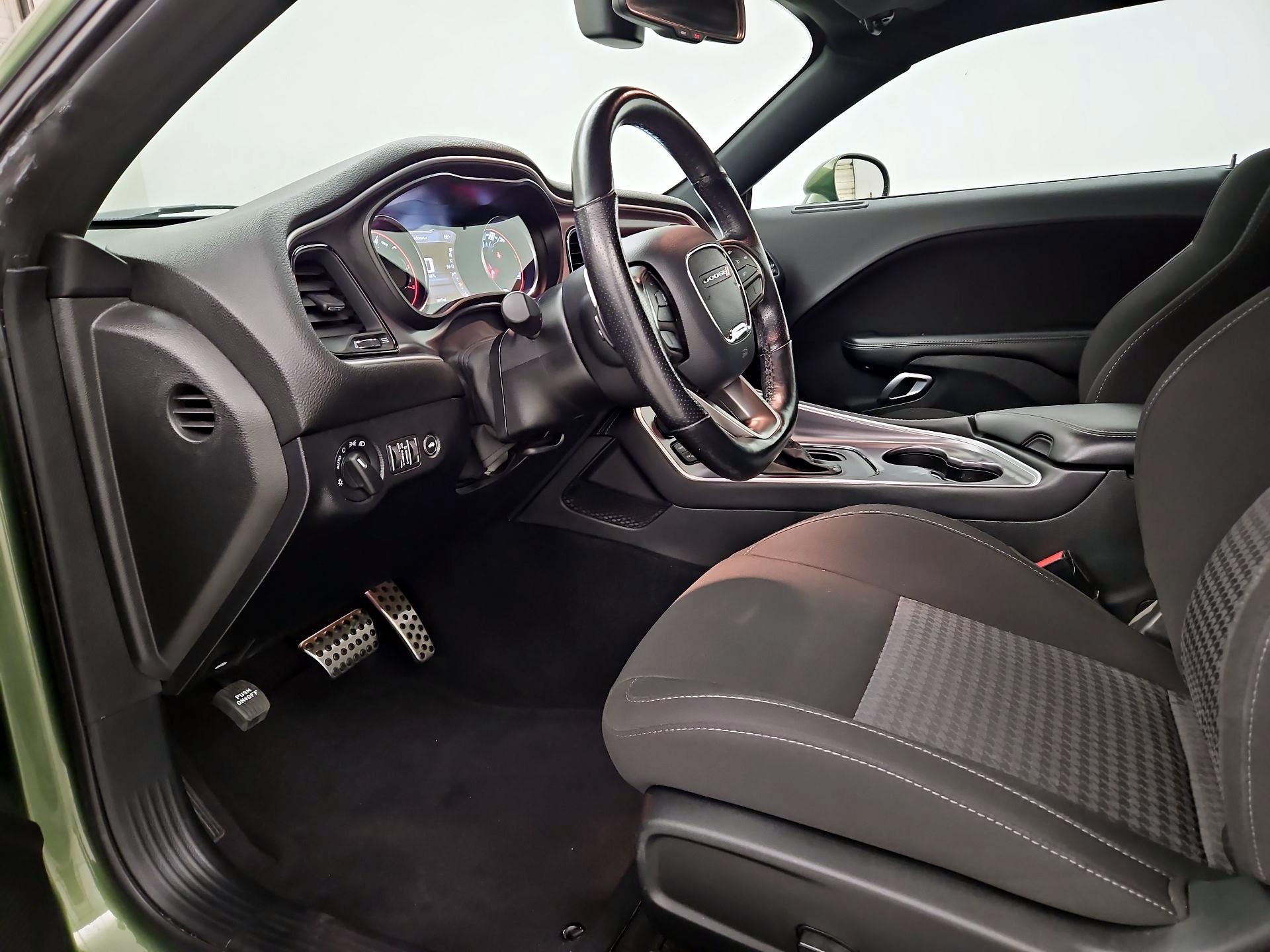 Thumbnail: 2020 Dodge Challenger - 11