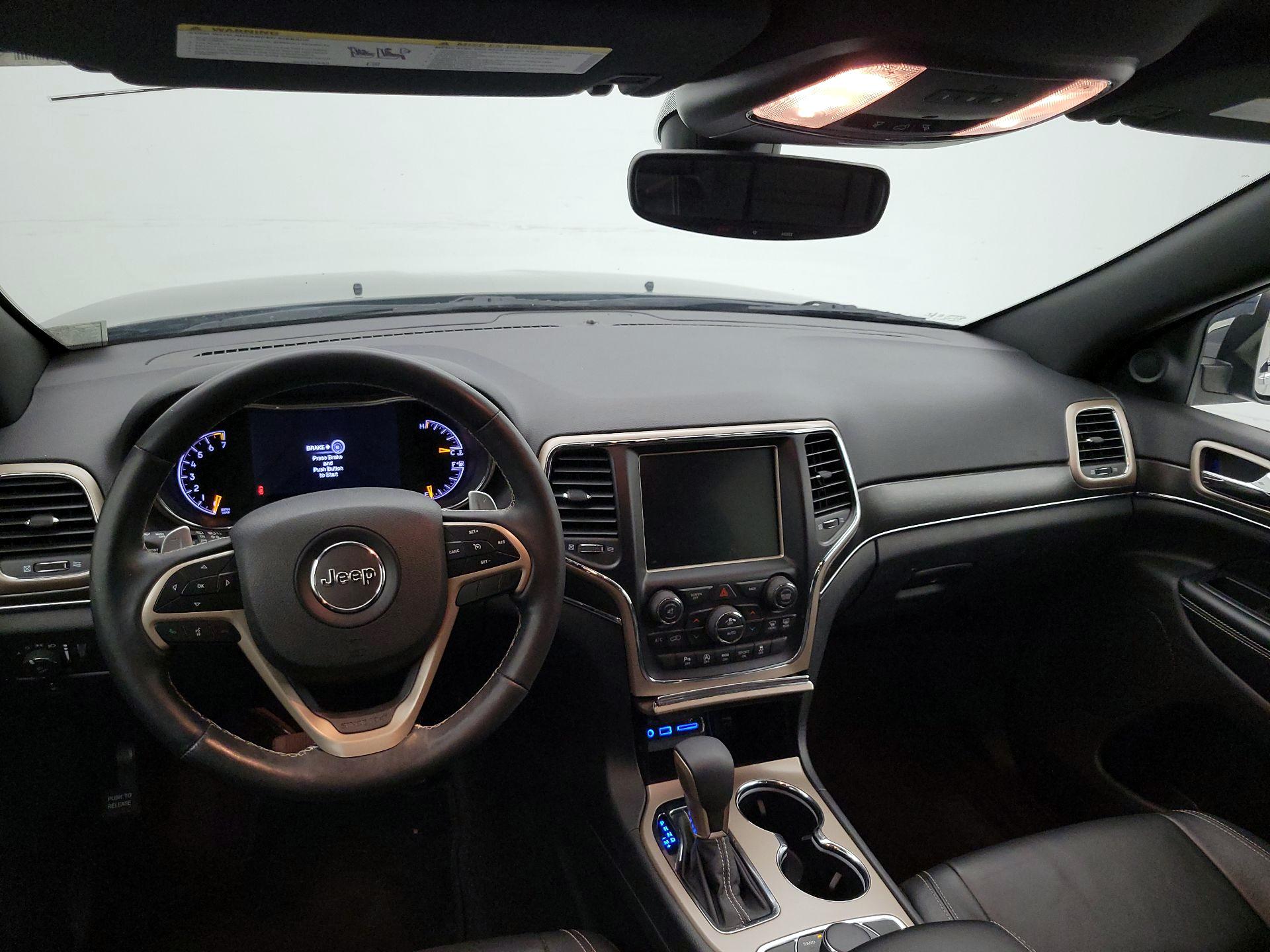 Thumbnail: 2017 Jeep Grand Cherokee - 9