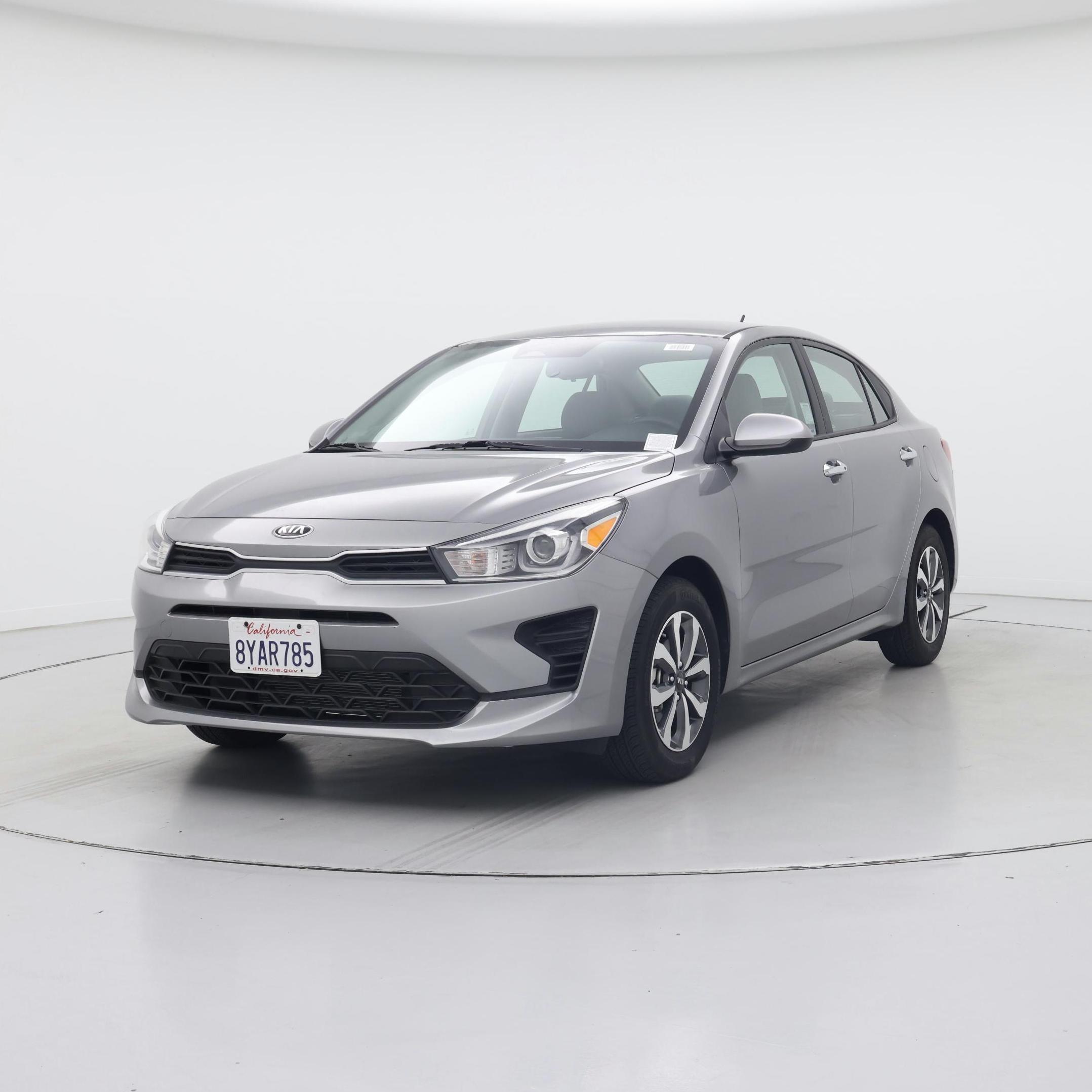 Thumbnail: 2021 Kia Rio - 4