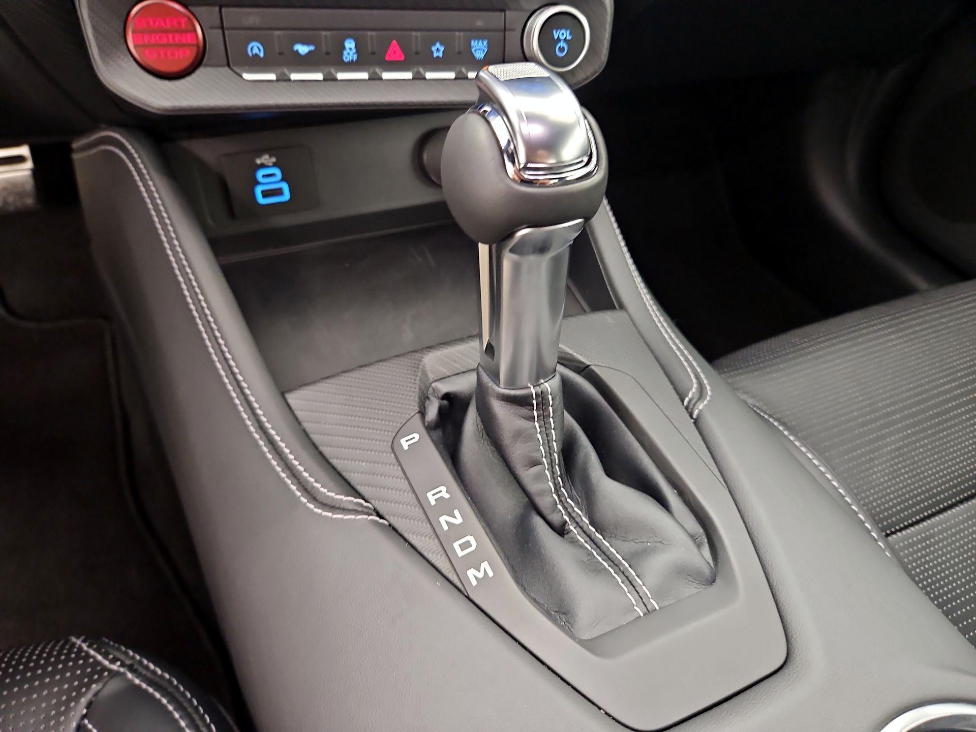 Thumbnail: 2025 Ford Mustang - 18